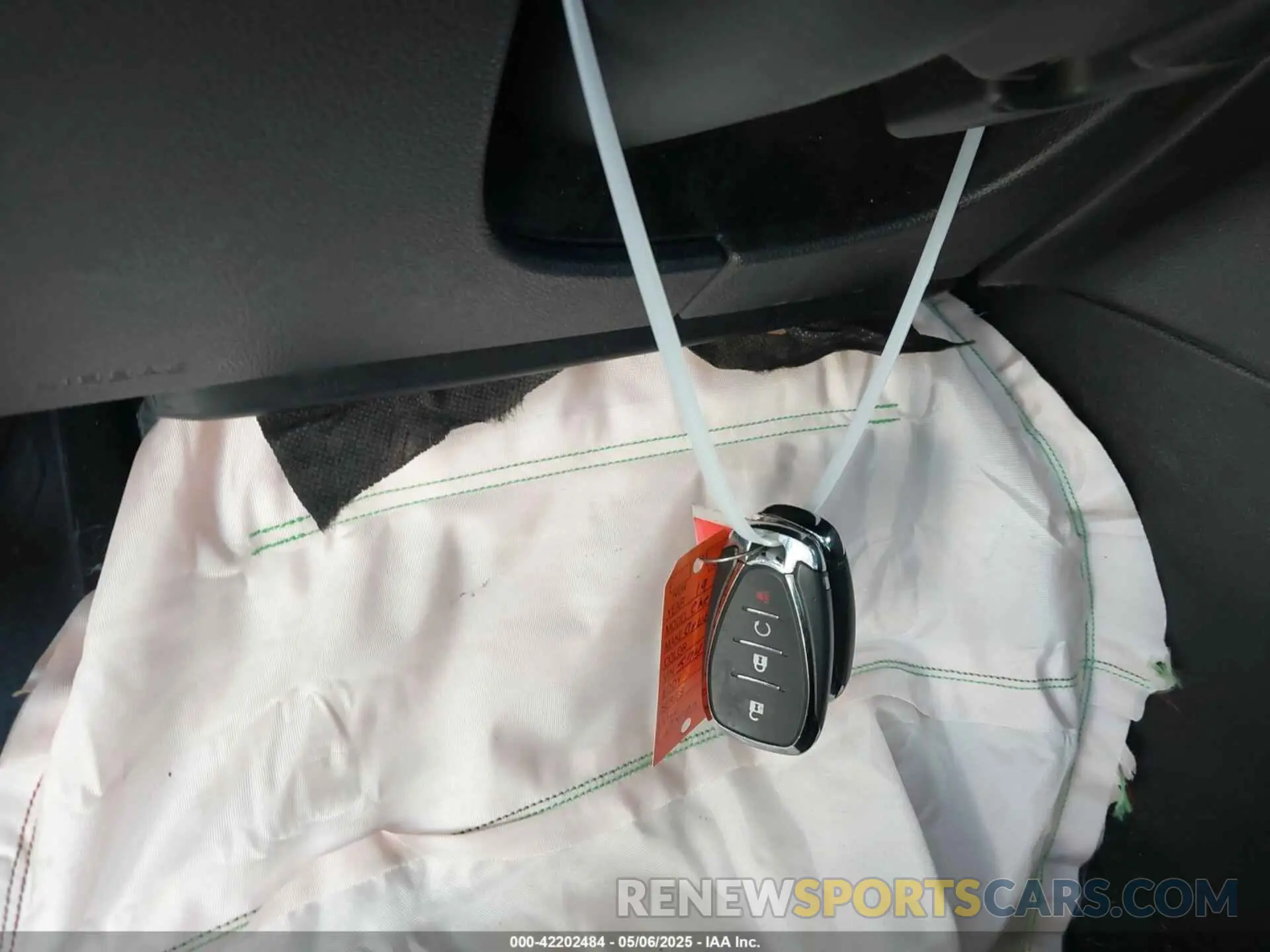 11 Фотография поврежденного автомобиля 3G1BE6SM4Ks574795 CHEVROLET CRUZE 2019