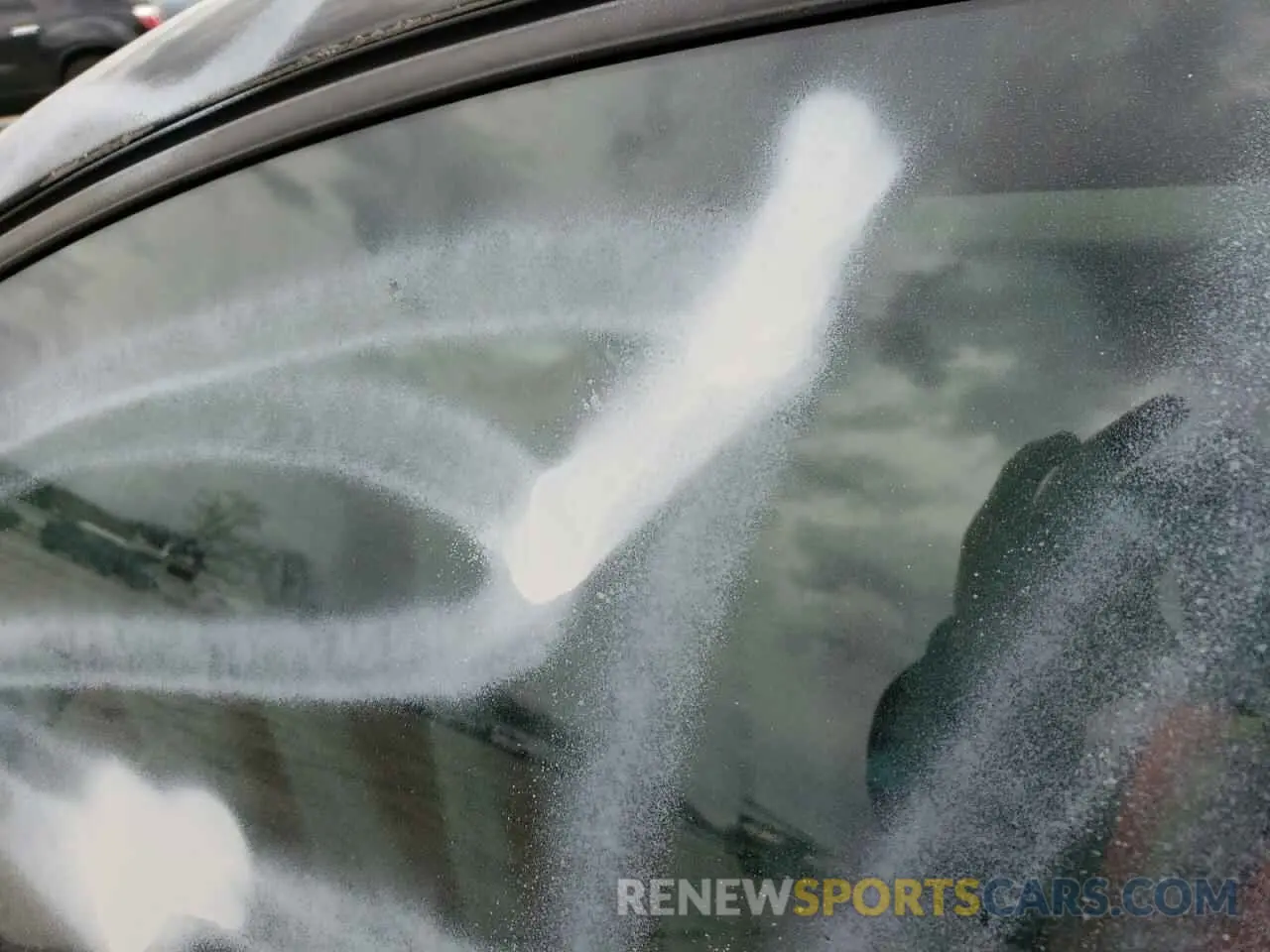 8 Photograph of a damaged car 3G1BE6SM5KS572313 CHEVROLET CRUZE 2019