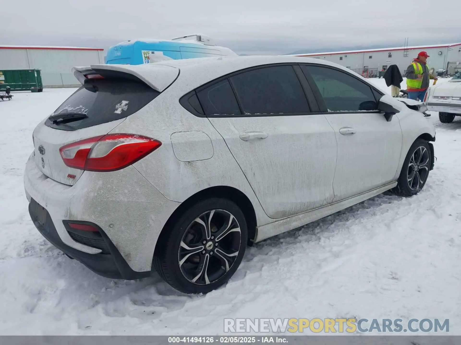 4 Photograph of a damaged car 3G1BE6SM6KS574541 CHEVROLET CRUZE 2019
