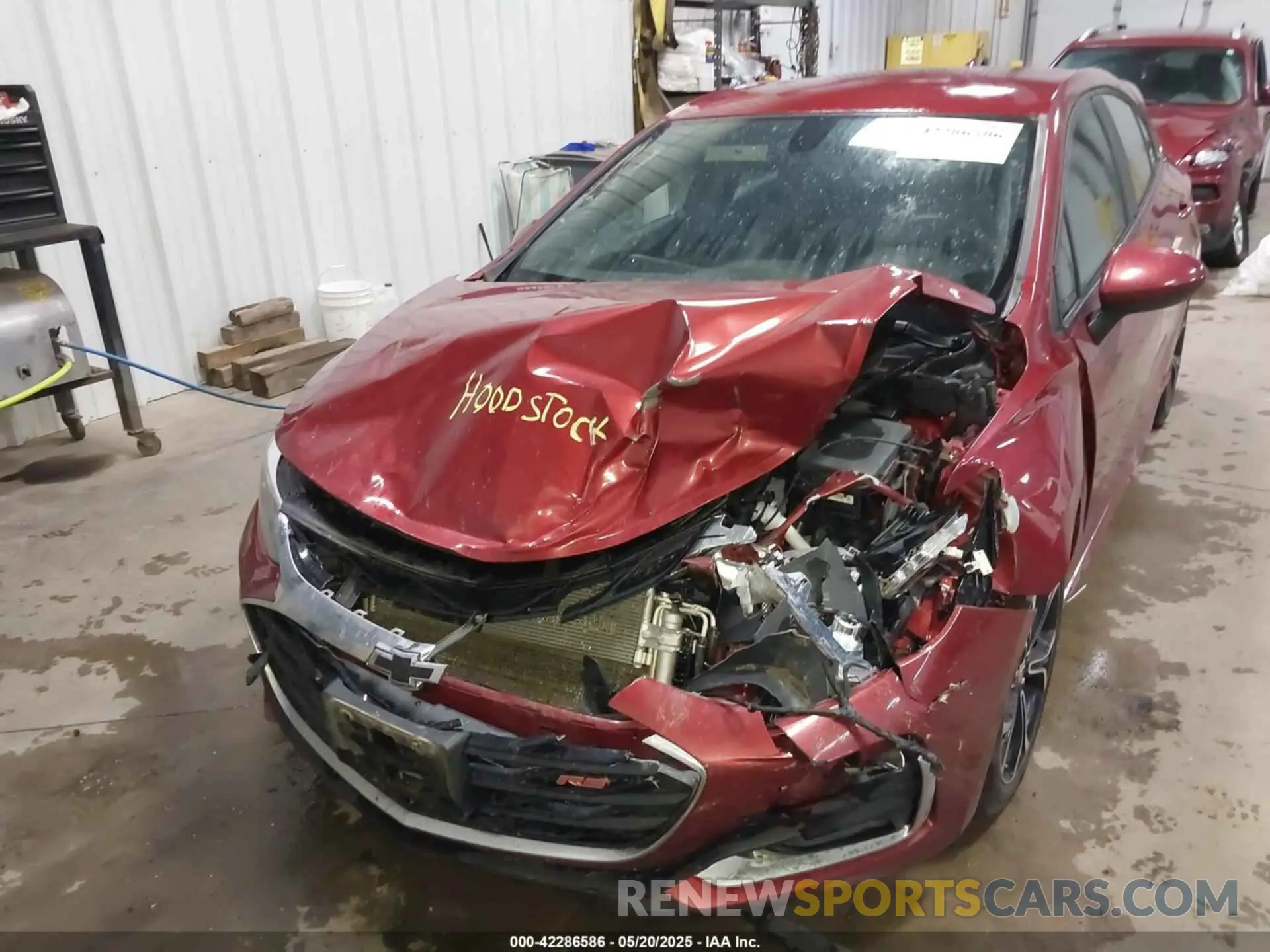 6 Фотография поврежденного автомобиля 3G1BE6SM8KS570538 CHEVROLET CRUZE 2019