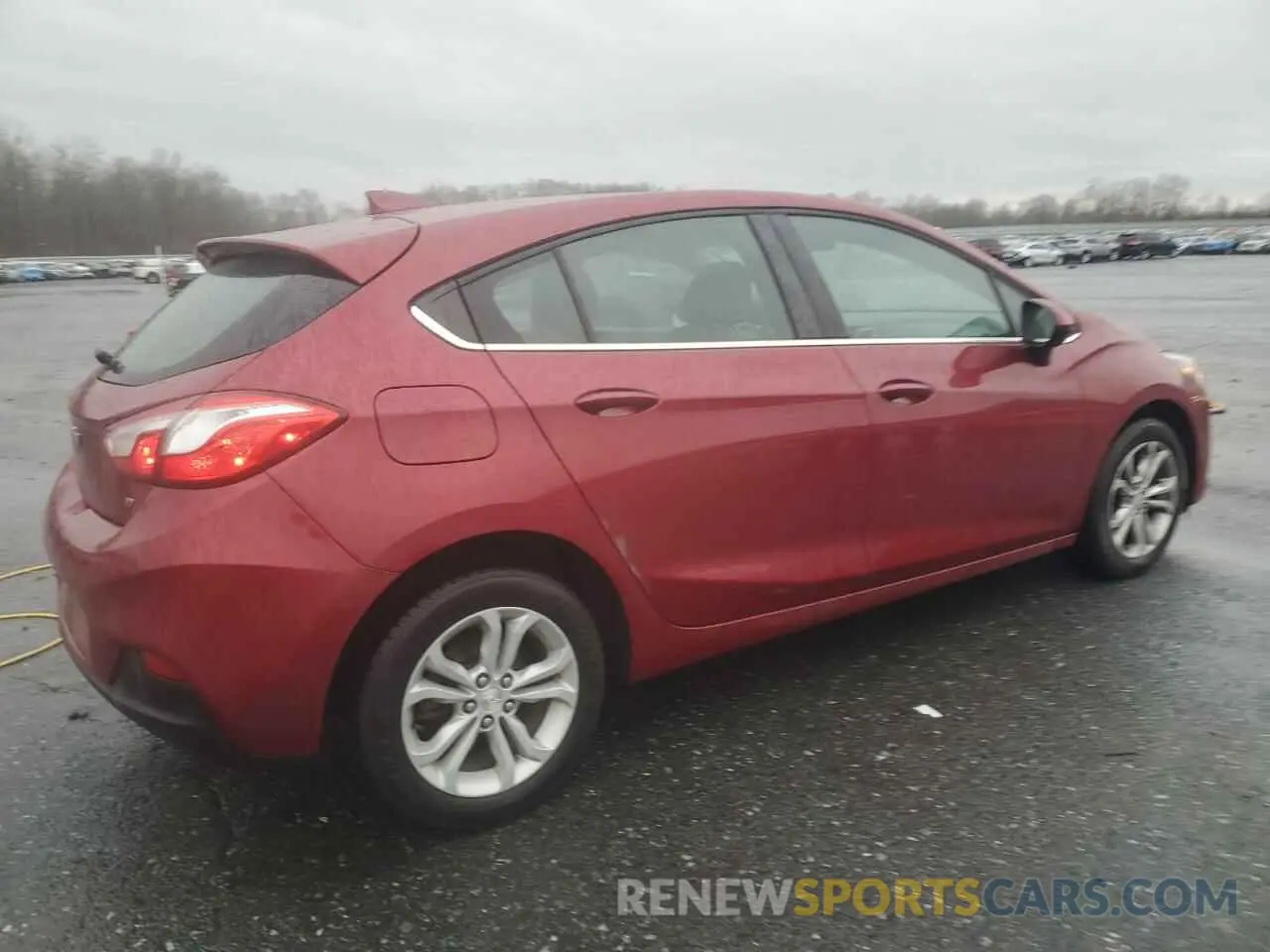 3 Photograph of a damaged car 3G1BE6SMXKS571304 CHEVROLET CRUZE 2019