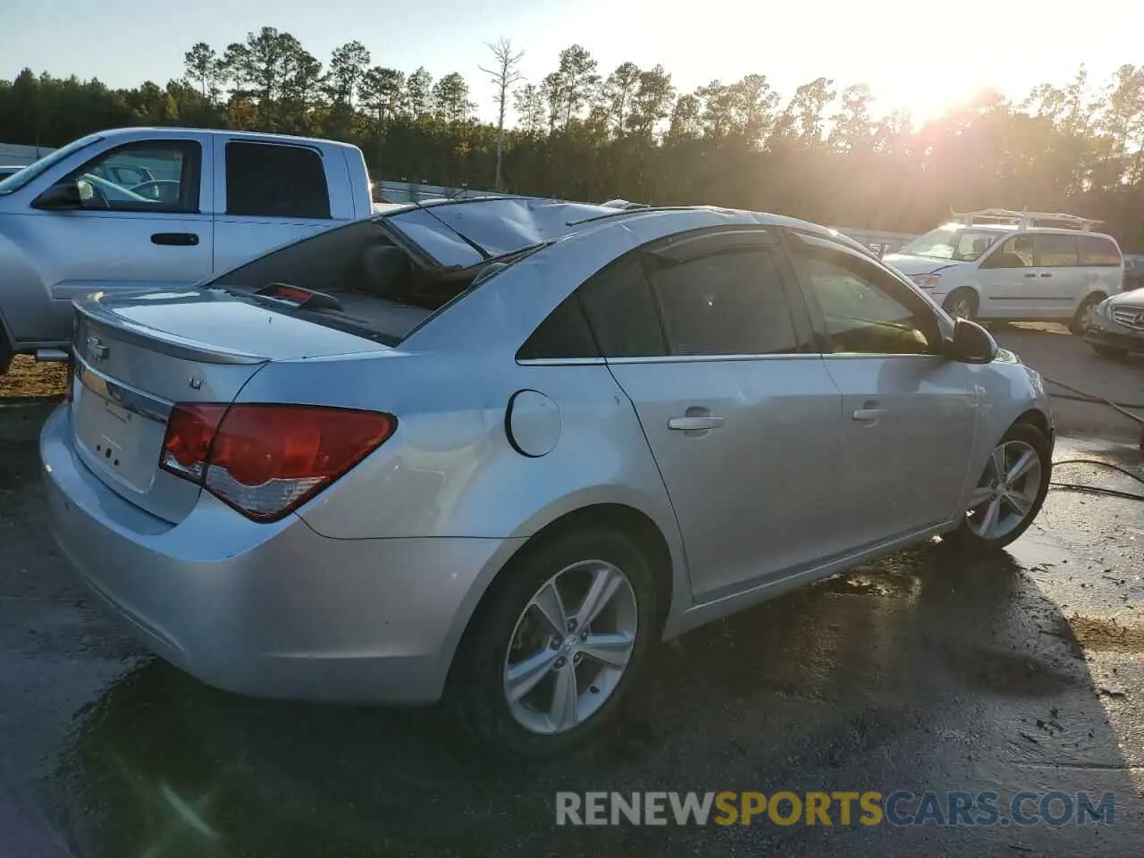 3 Photograph of a damaged car 1G1PE5SB1D7143749 CHEVROLET CRUZE 2022