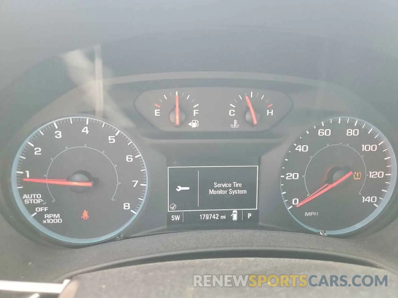 9 Фотография поврежденного автомобиля 2GNAXHEV0K6228598 CHEVROLET EQUINOX 2019