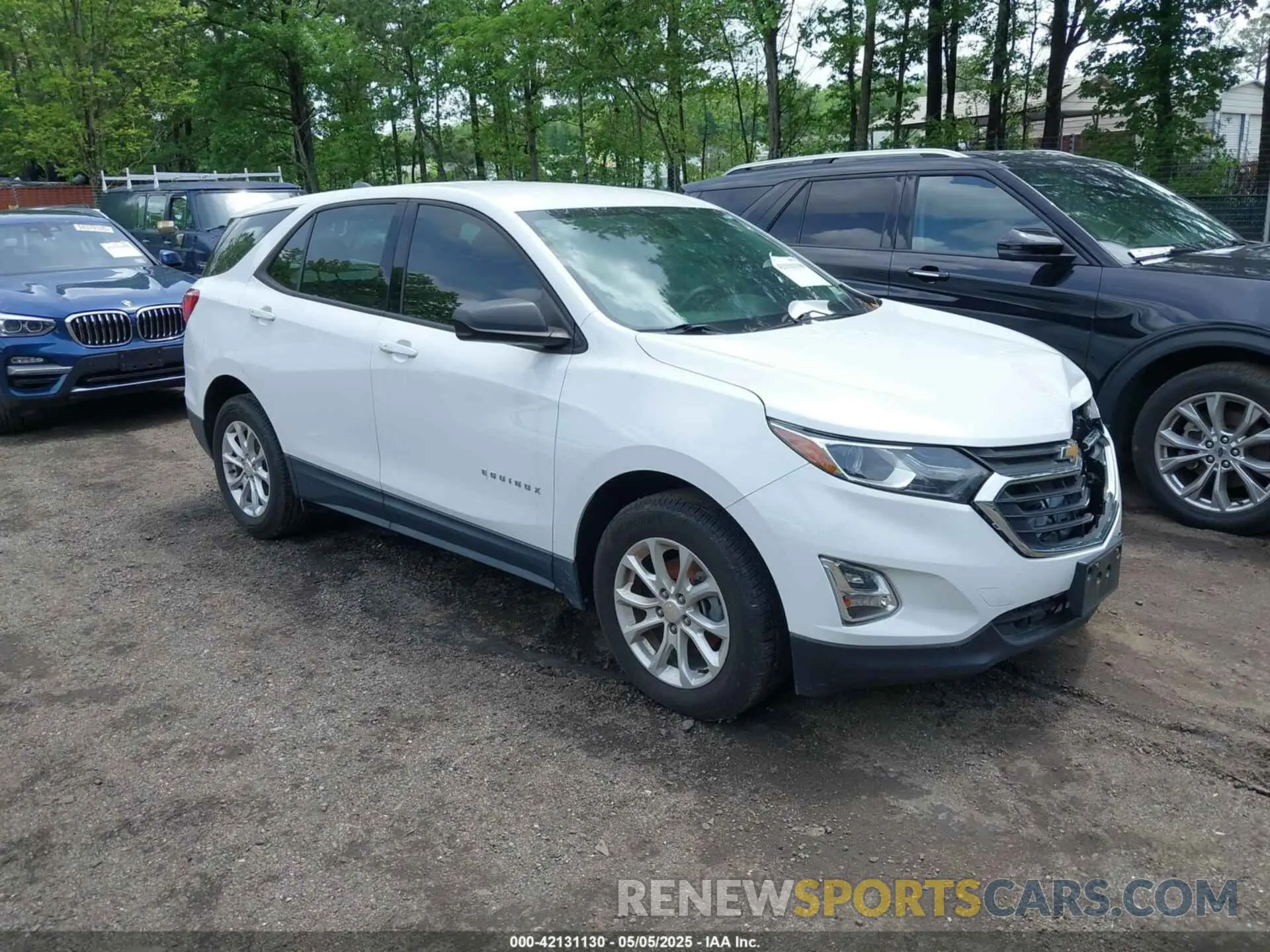 1 Фотография поврежденного автомобиля 2GNAXHEV1K6222437 CHEVROLET EQUINOX 2019
