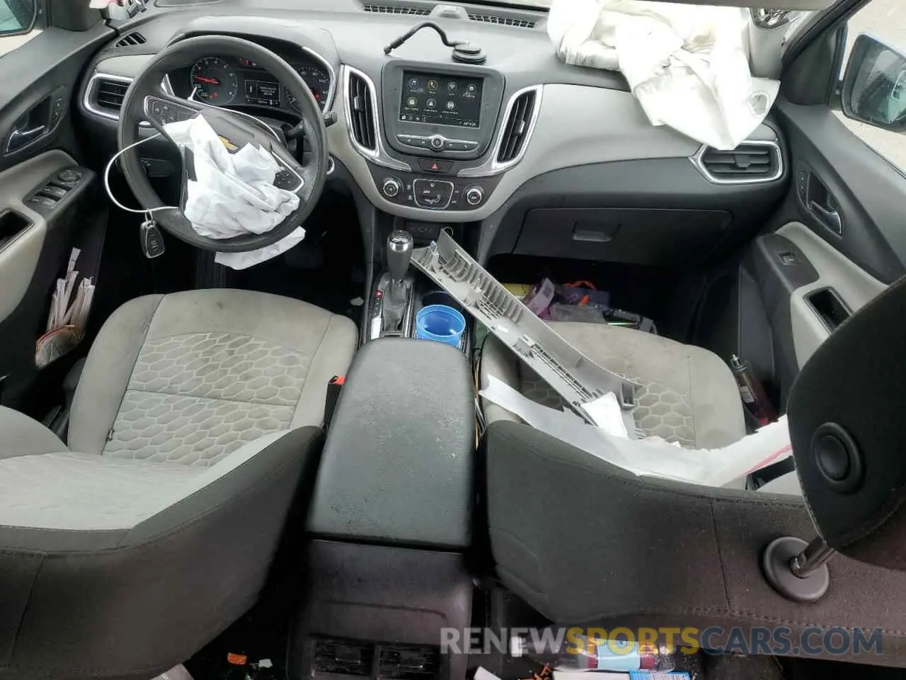 8 Photograph of a damaged car 2GNAXHEV4K6186159 CHEVROLET EQUINOX 2019