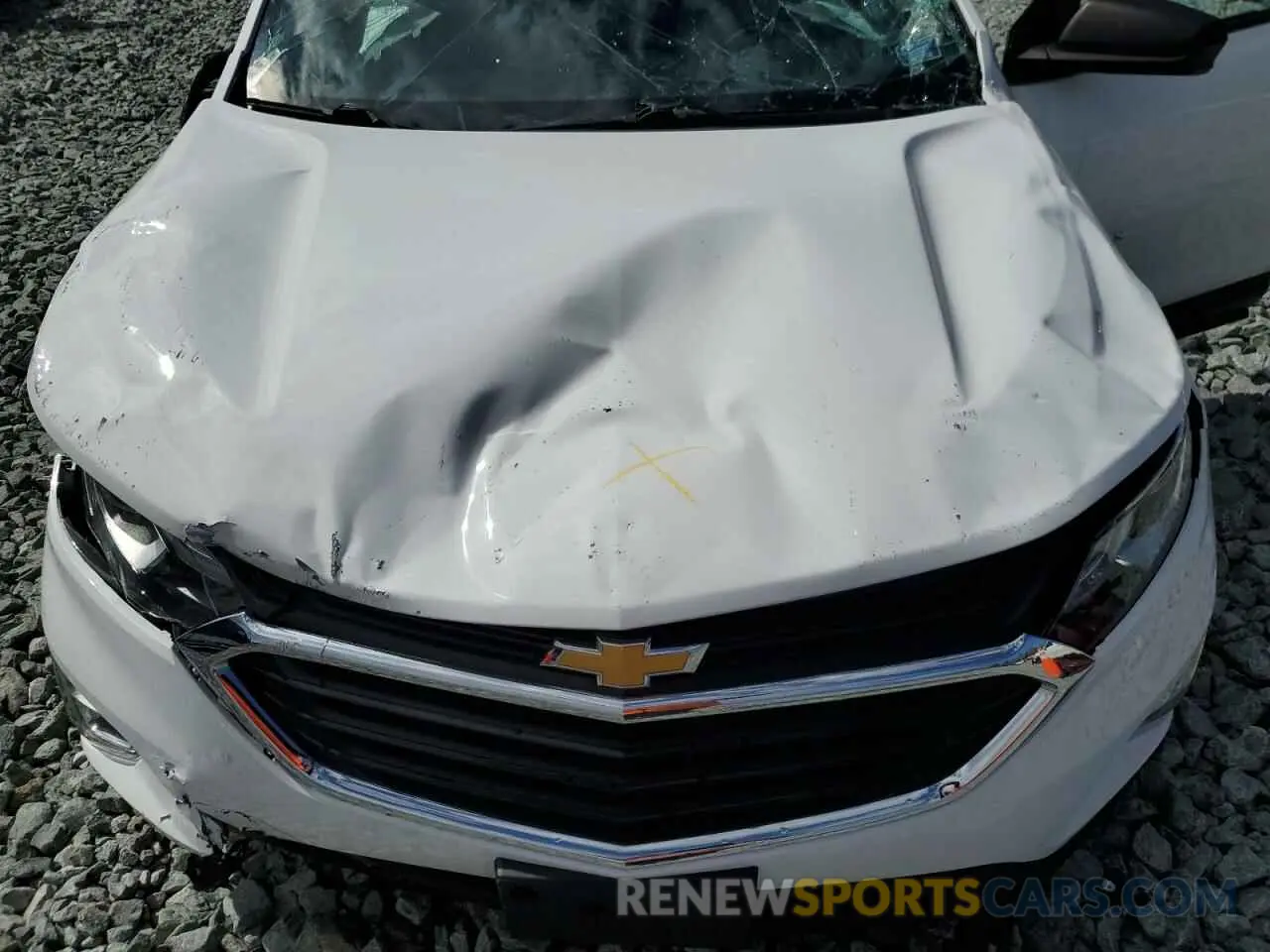 13 Photograph of a damaged car 2GNAXHEV4K6256842 CHEVROLET EQUINOX 2019