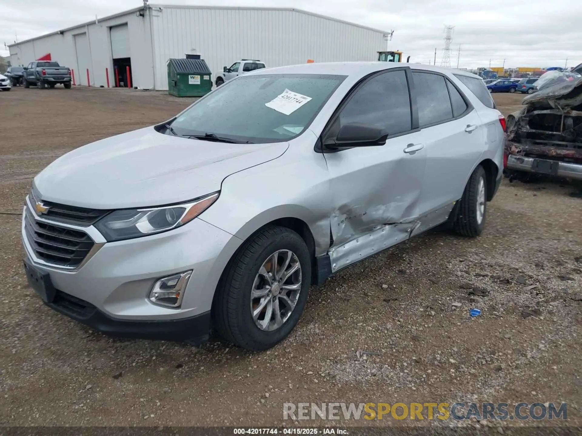 2 Photograph of a damaged car 2GNAXHEV5K6155034 CHEVROLET EQUINOX 2019