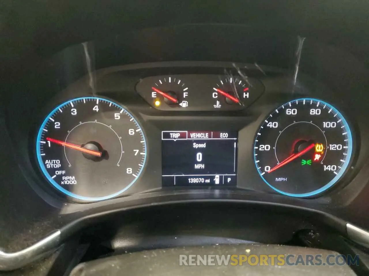 9 Photograph of a damaged car 2GNAXHEV5K6192648 CHEVROLET EQUINOX 2019