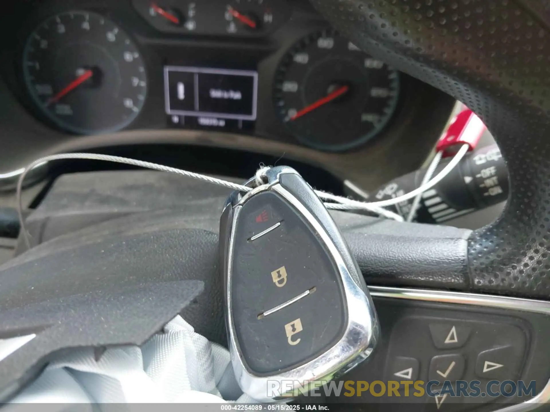 11 Фотография поврежденного автомобиля 2GNAXHEV5K6216902 CHEVROLET EQUINOX 2019