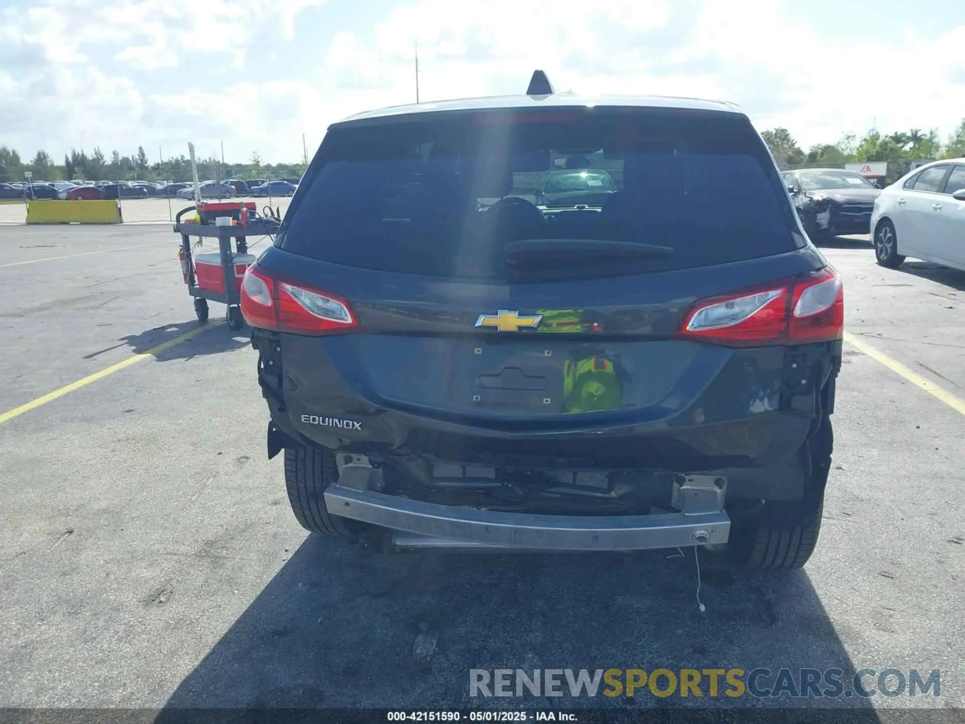 17 Фотография поврежденного автомобиля 2GNAXHEV8K6199397 CHEVROLET EQUINOX 2019
