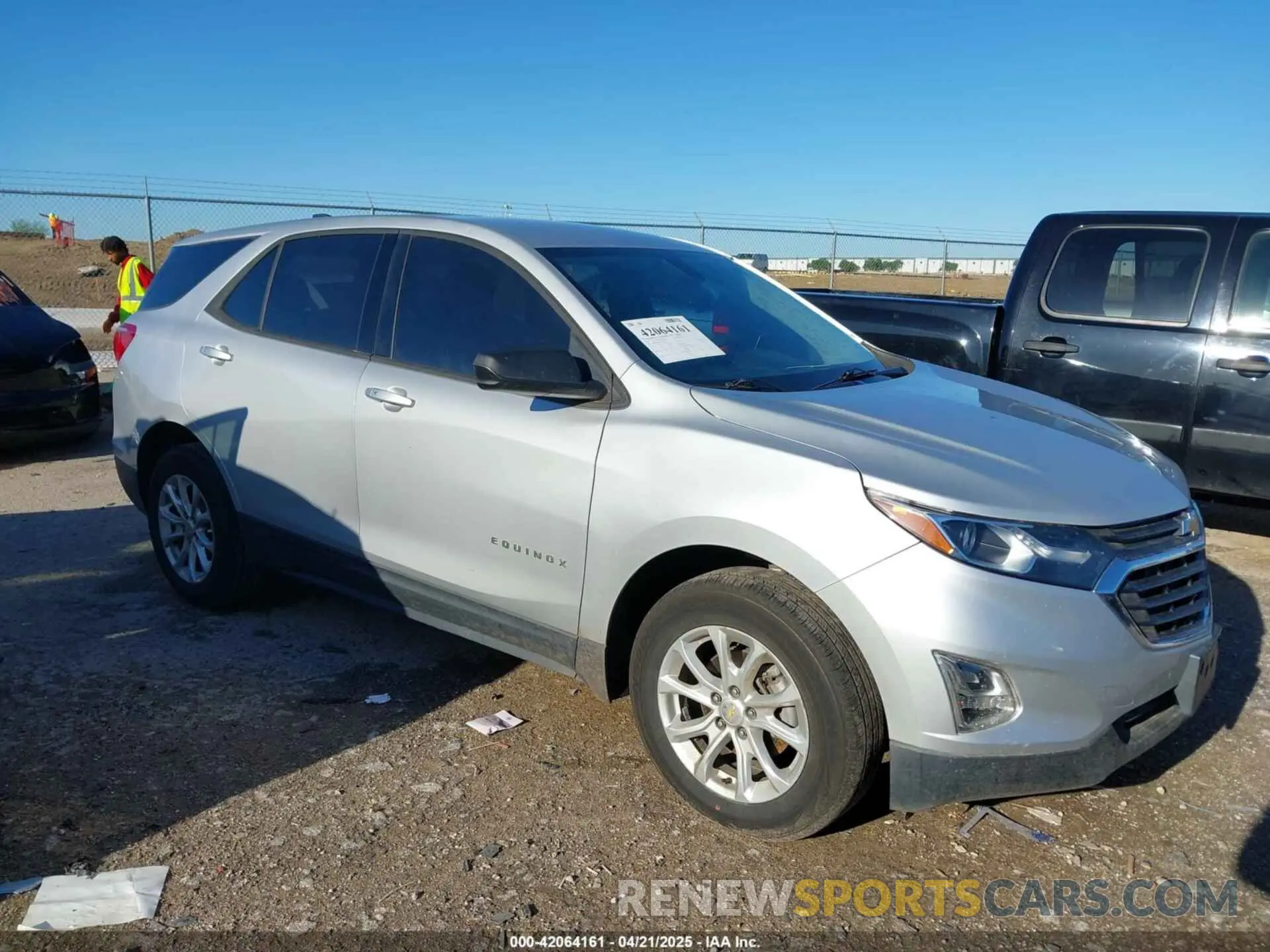 1 Фотография поврежденного автомобиля 2GNAXHEV8K6214576 CHEVROLET EQUINOX 2019