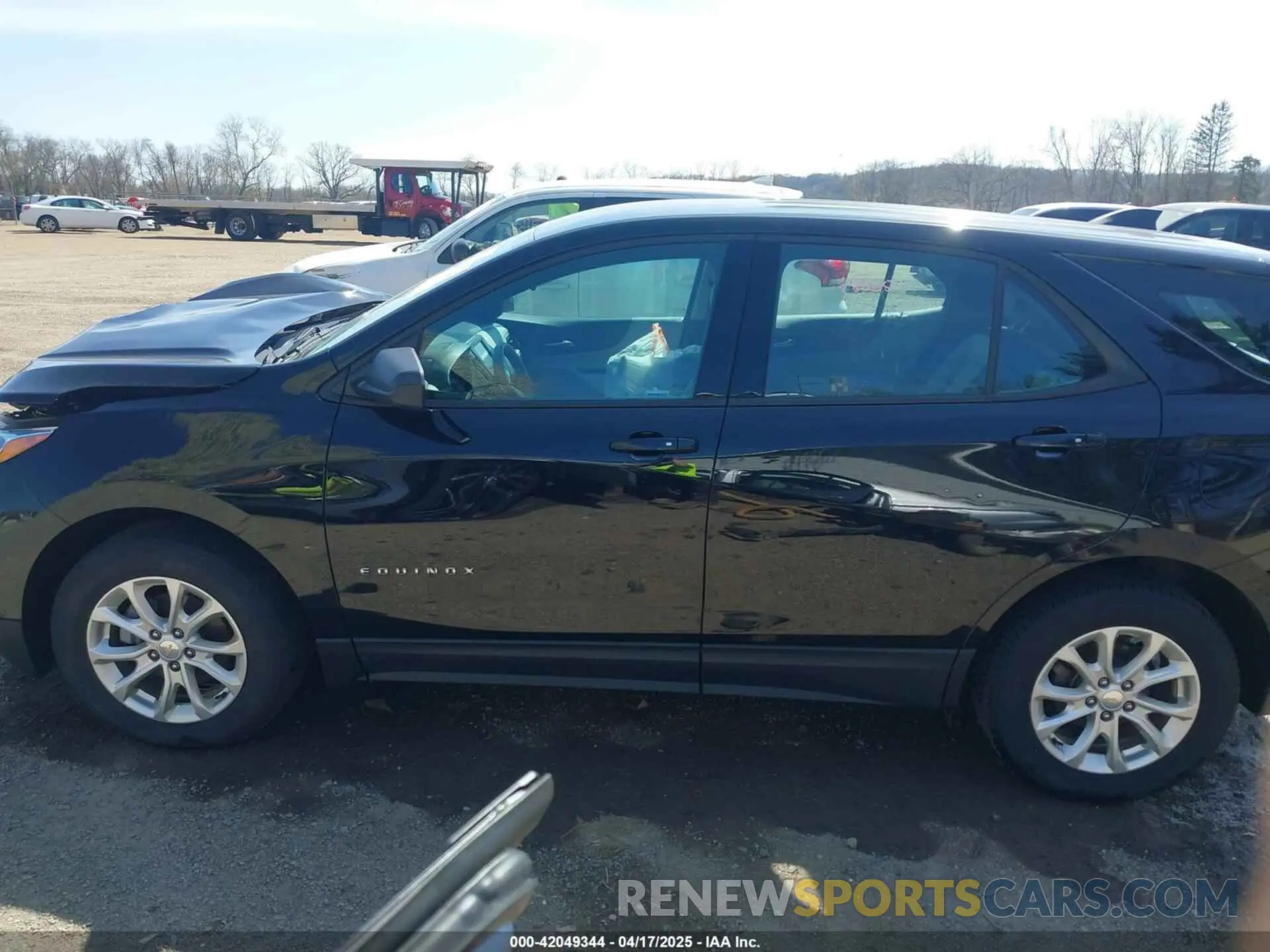 14 Photograph of a damaged car 2GNAXHEVXK6184898 CHEVROLET EQUINOX 2019