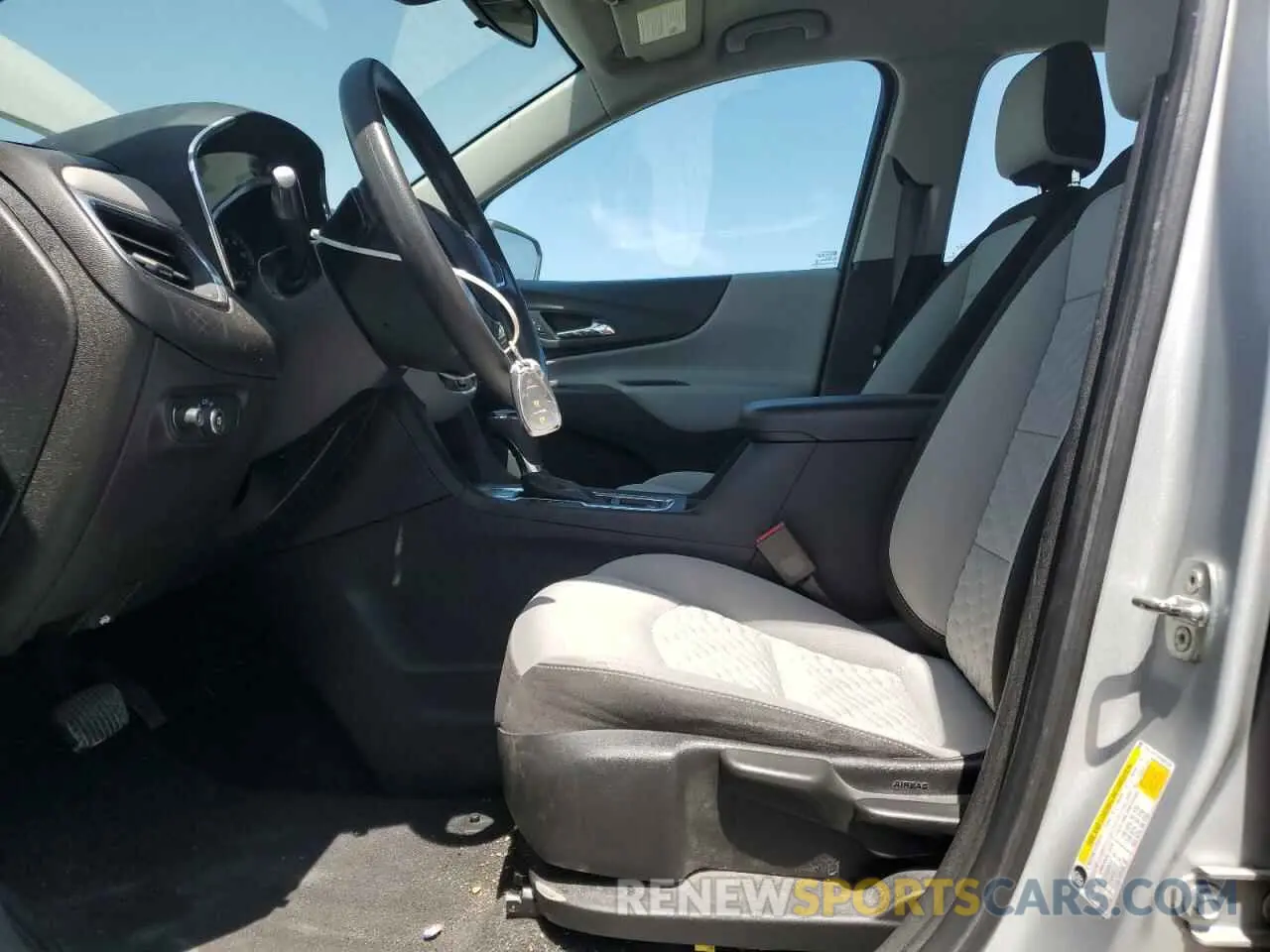 7 Photograph of a damaged car 2GNAXHEVXK6201103 CHEVROLET EQUINOX 2019