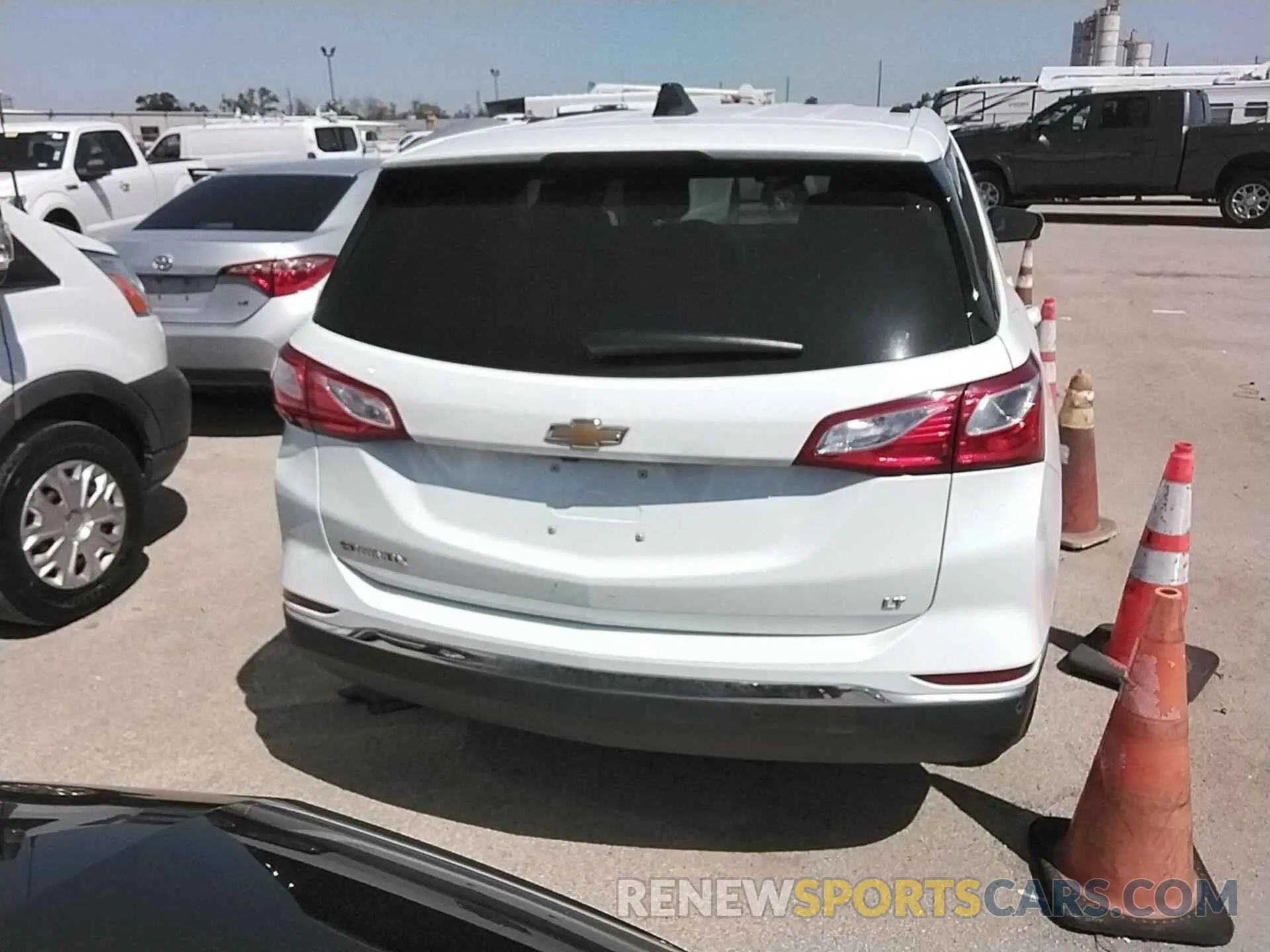 12 Photograph of a damaged car 2GNAXJEV1K6164787 CHEVROLET EQUINOX 2019