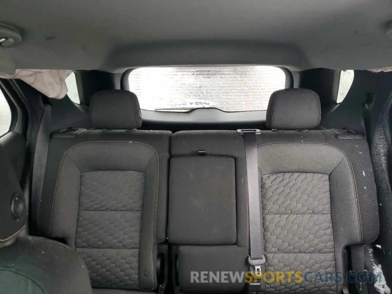 10 Photograph of a damaged car 2GNAXJEV1K6236247 CHEVROLET EQUINOX 2019