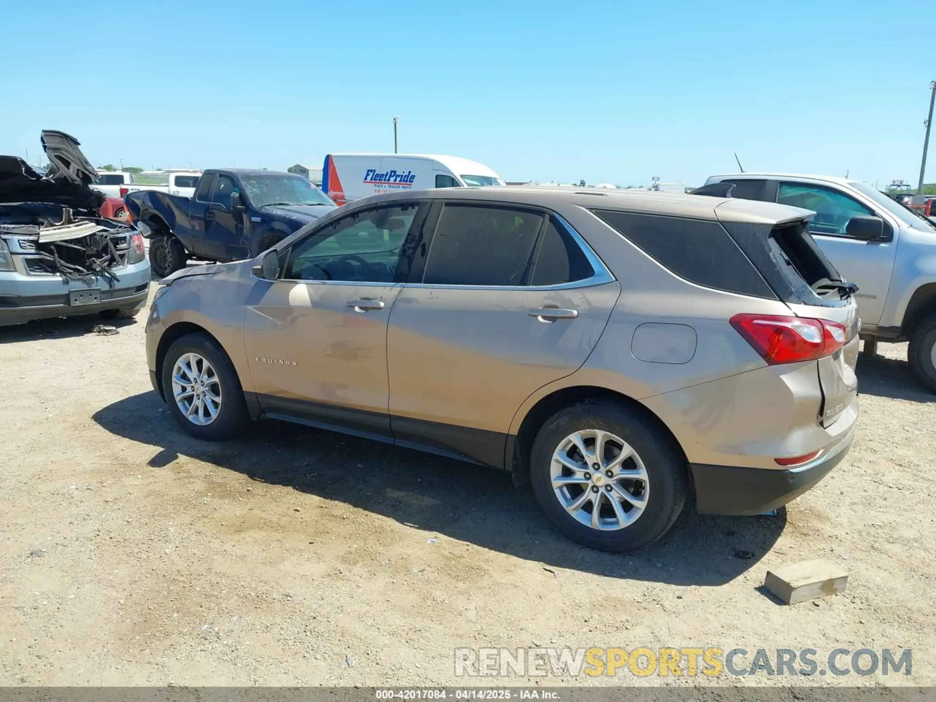 3 Photograph of a damaged car 2GNAXJEV2K6239416 CHEVROLET EQUINOX 2019