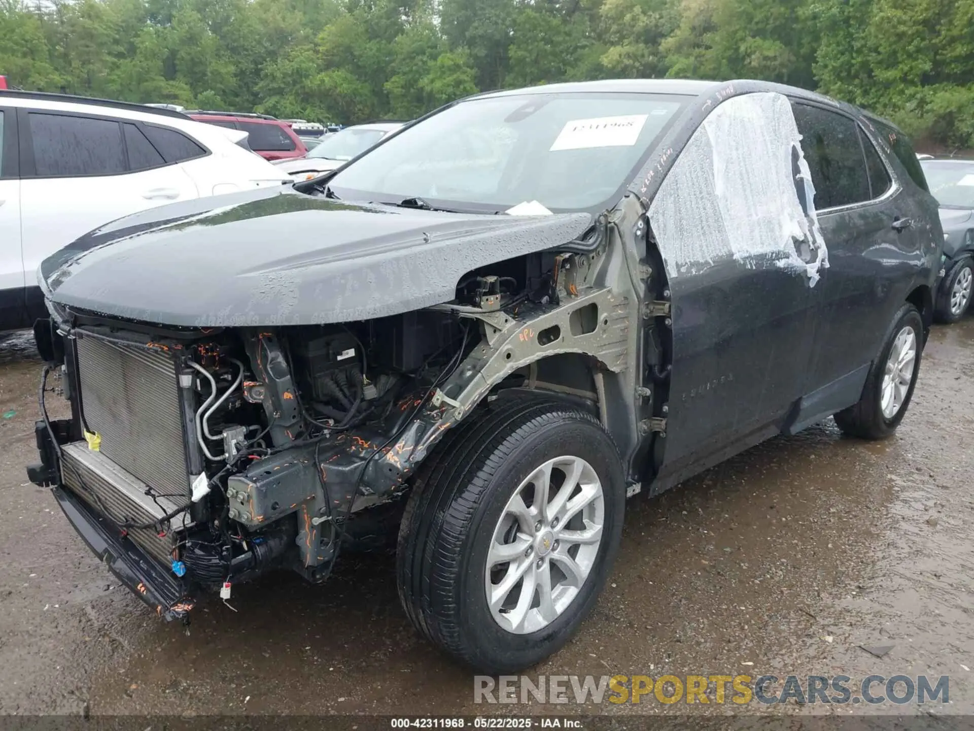 2 Фотография поврежденного автомобиля 2GNAXJEV8K6213886 CHEVROLET EQUINOX 2019