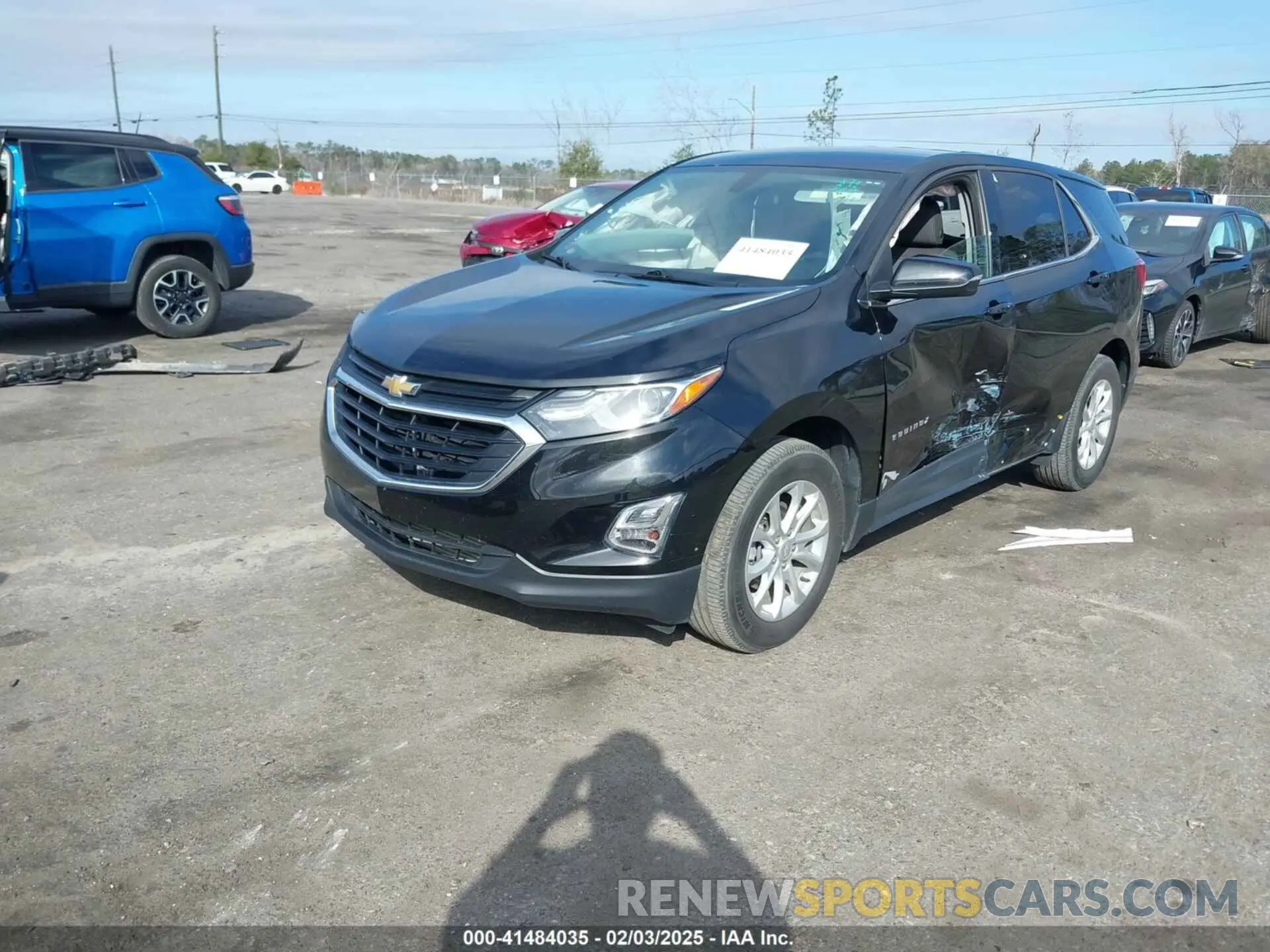 2 Photograph of a damaged car 2GNAXKEV0K6153382 CHEVROLET EQUINOX 2019