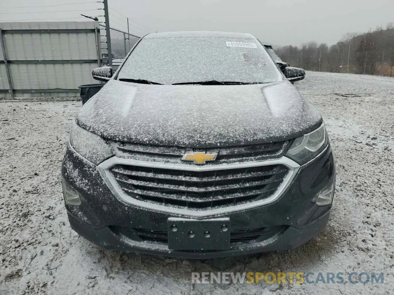 5 Photograph of a damaged car 2GNAXKEV0K6166990 CHEVROLET EQUINOX 2019