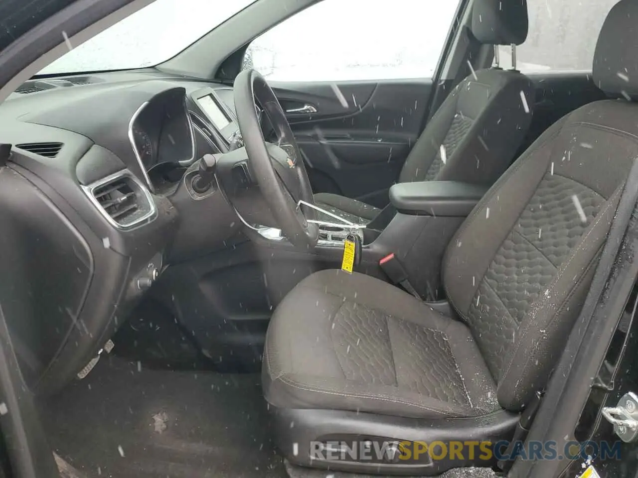 7 Photograph of a damaged car 2GNAXKEV0K6166990 CHEVROLET EQUINOX 2019