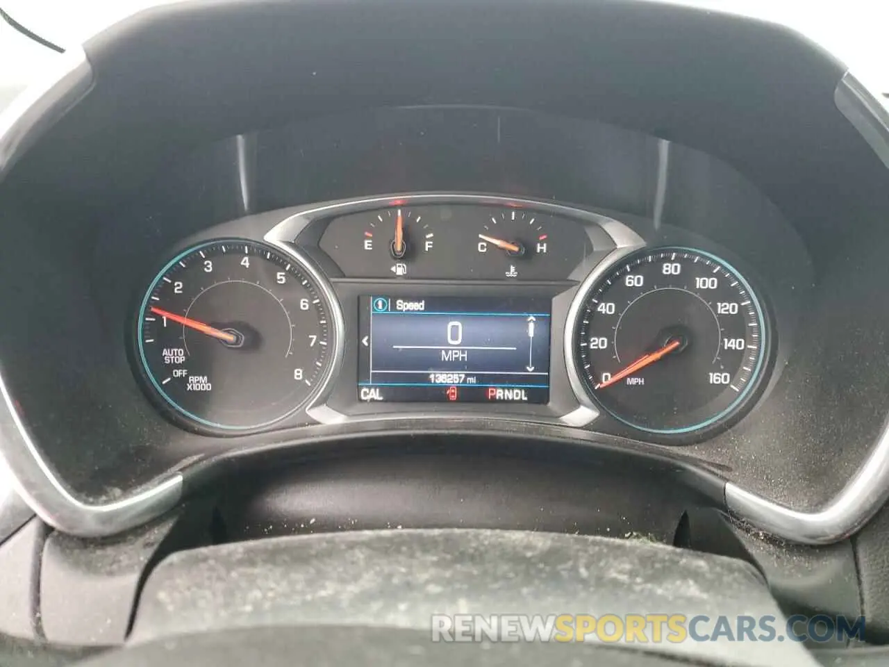 9 Photograph of a damaged car 2GNAXKEV0K6166990 CHEVROLET EQUINOX 2019
