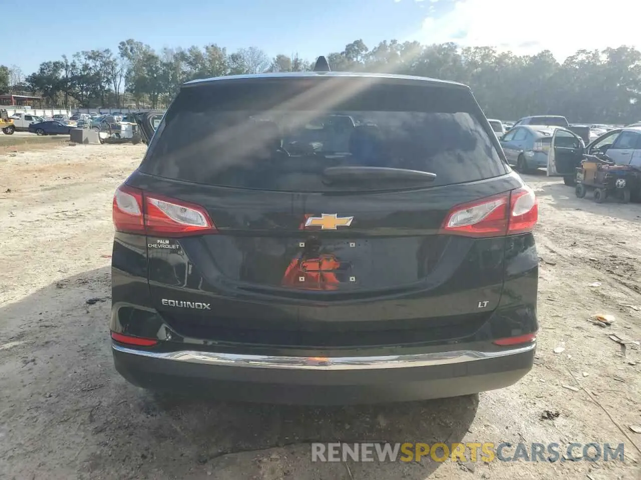 6 Фотография поврежденного автомобиля 2GNAXKEV1K6154007 CHEVROLET EQUINOX 2019