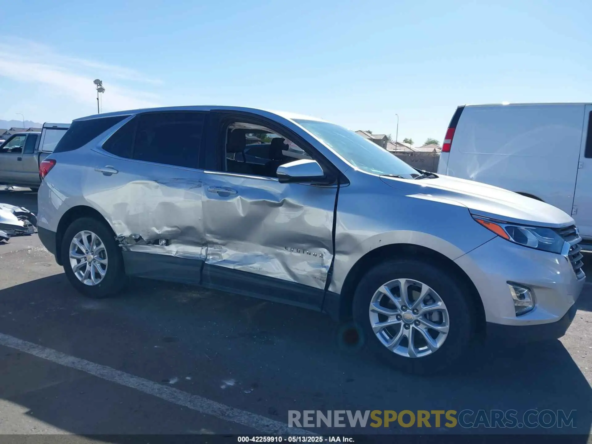 6 Photograph of a damaged car 2GNAXKEV1K6186200 CHEVROLET EQUINOX 2019