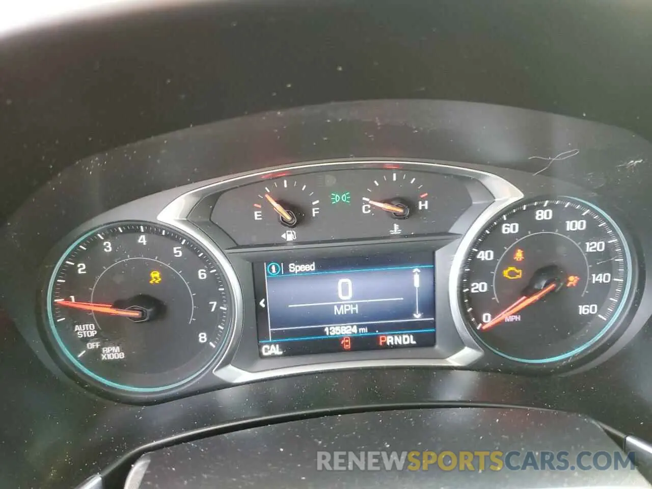 9 Photograph of a damaged car 2GNAXKEV2K6132078 CHEVROLET EQUINOX 2019