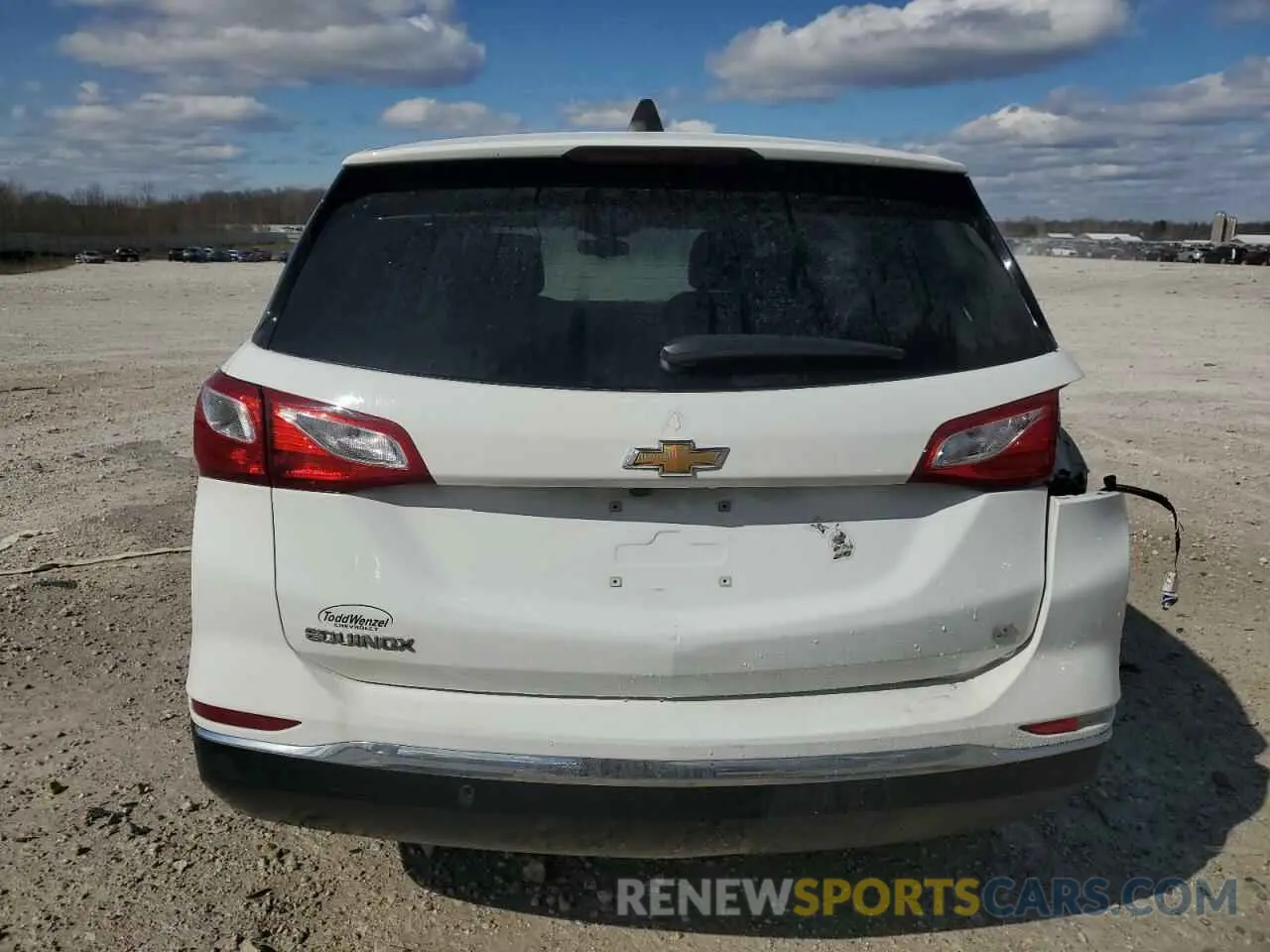 6 Фотография поврежденного автомобиля 2GNAXKEV2K6157997 CHEVROLET EQUINOX 2019