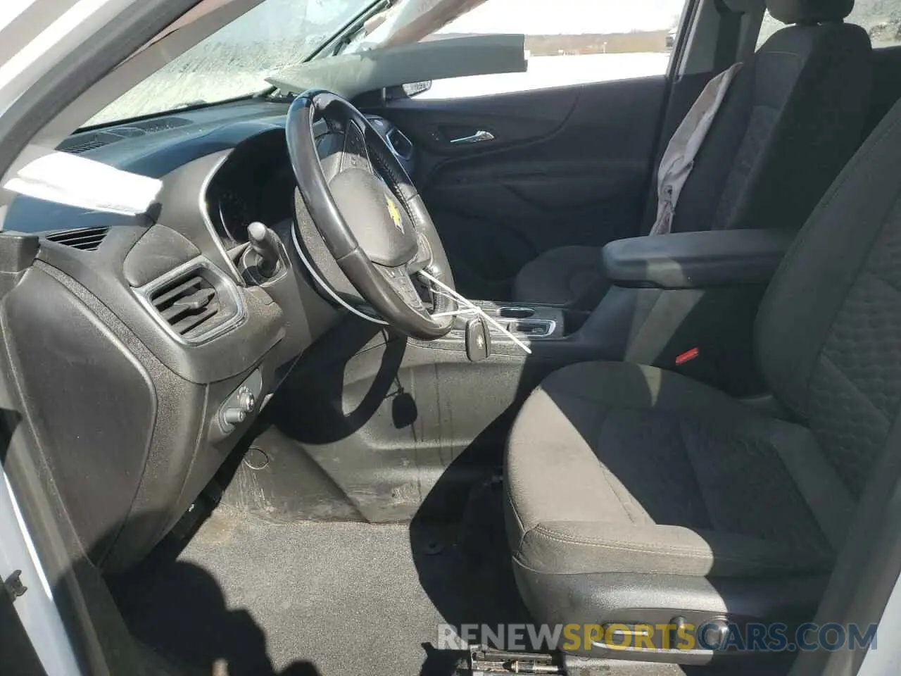7 Фотография поврежденного автомобиля 2GNAXKEV2K6157997 CHEVROLET EQUINOX 2019
