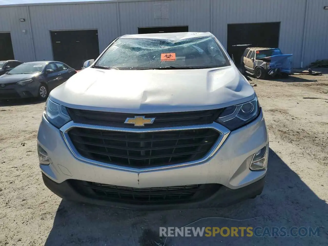 5 Фотография поврежденного автомобиля 2GNAXKEV2K6174993 CHEVROLET EQUINOX 2019