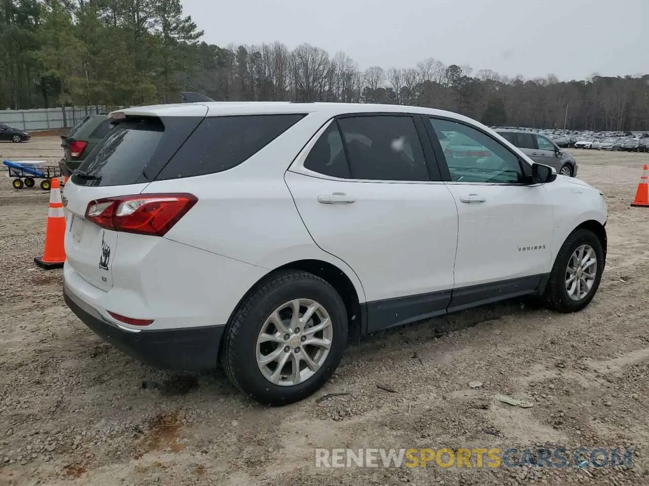 3 Фотография поврежденного автомобиля 2GNAXKEV2K6258246 CHEVROLET EQUINOX 2019