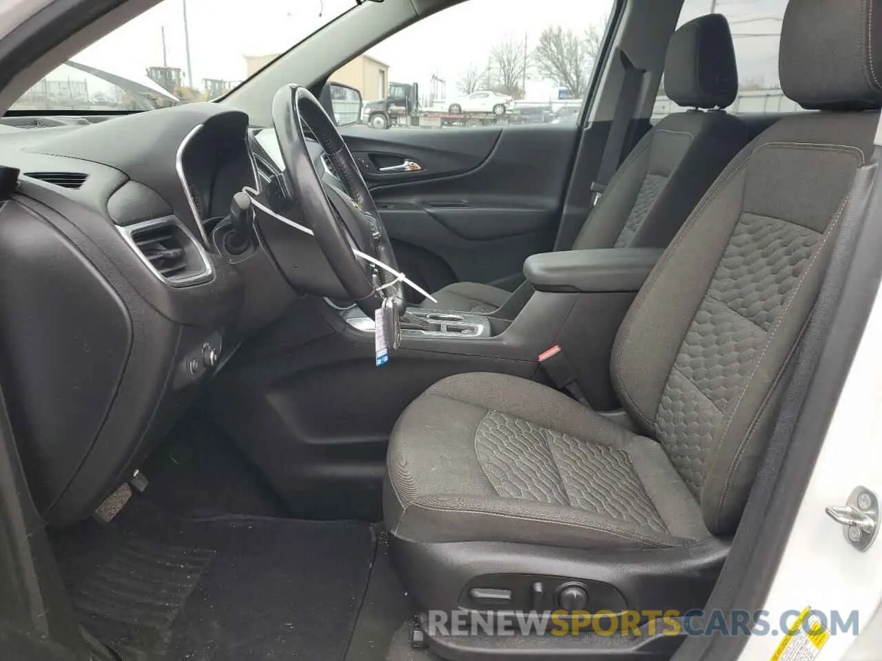 7 Фотография поврежденного автомобиля 2GNAXKEV3K6123325 CHEVROLET EQUINOX 2019