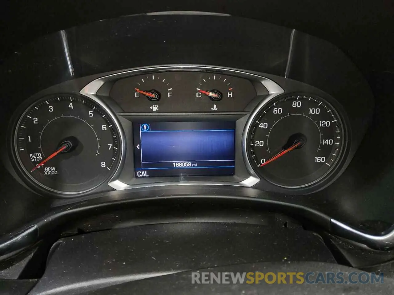 9 Photograph of a damaged car 2GNAXKEV3K6124362 CHEVROLET EQUINOX 2019
