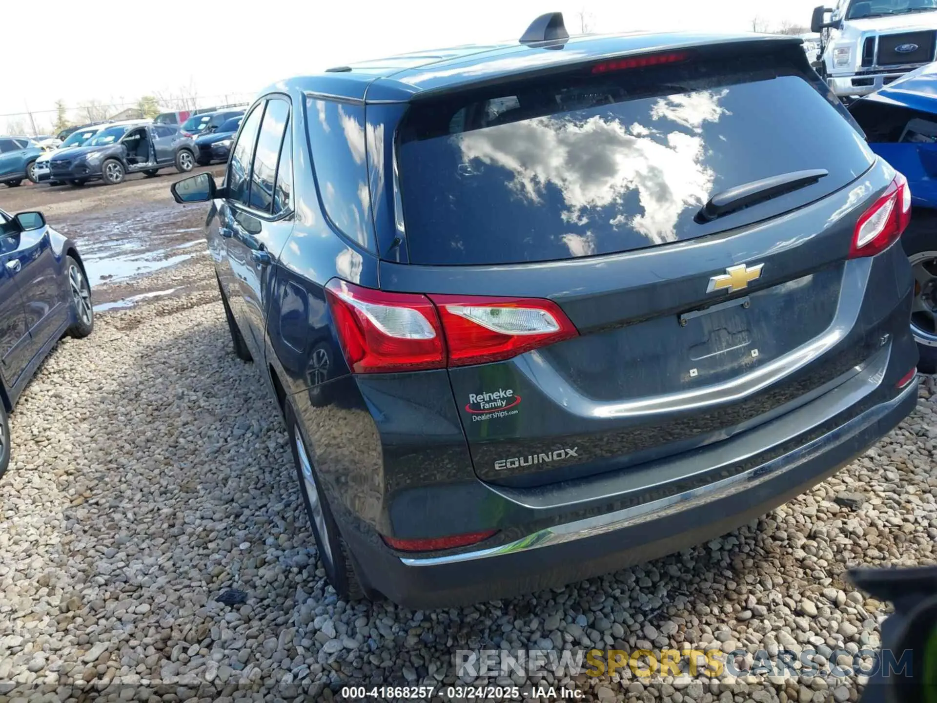 3 Photograph of a damaged car 2GNAXKEV3K6158687 CHEVROLET EQUINOX 2019