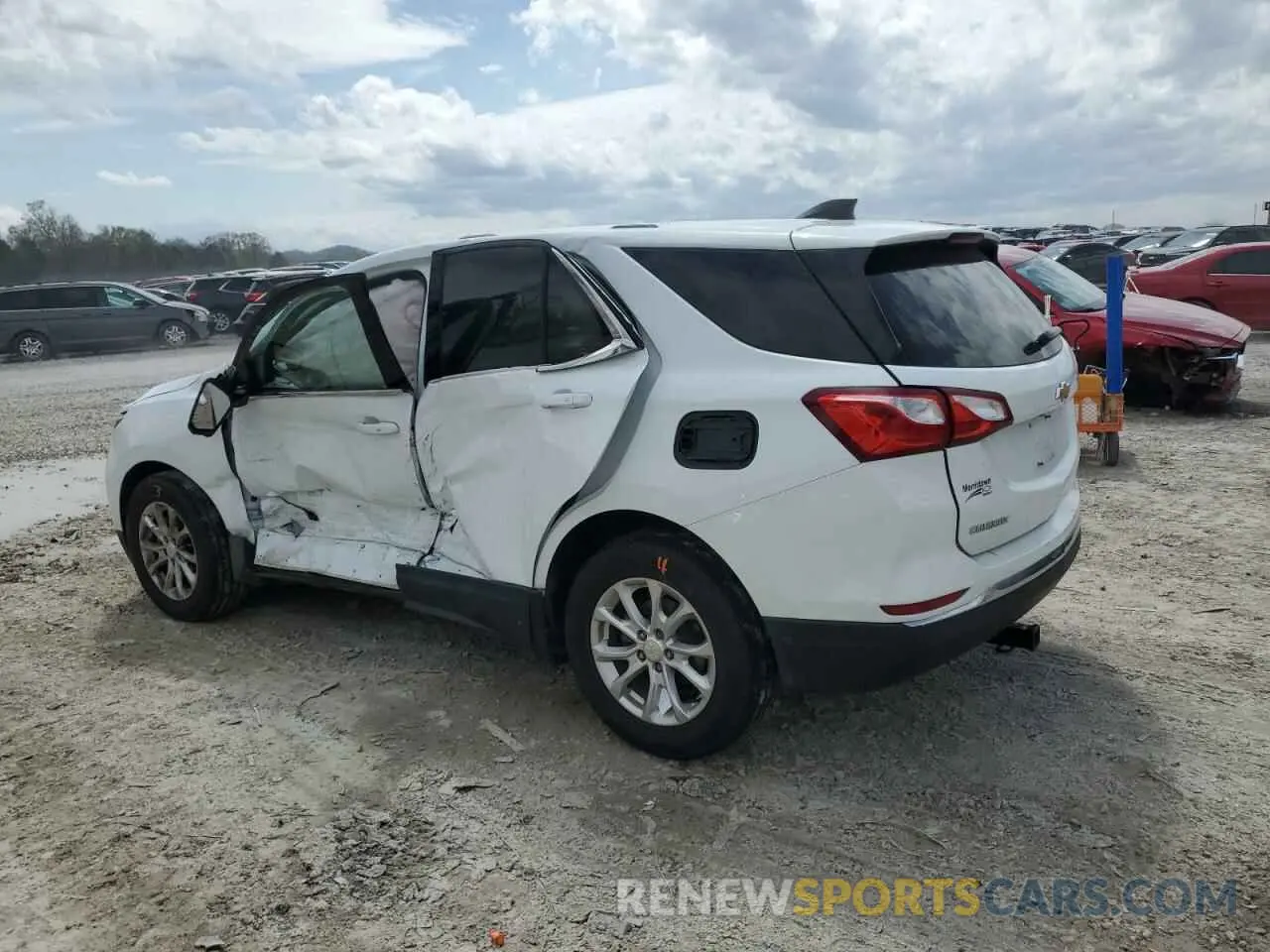 2 Фотография поврежденного автомобиля 2GNAXKEV3K6163873 CHEVROLET EQUINOX 2019