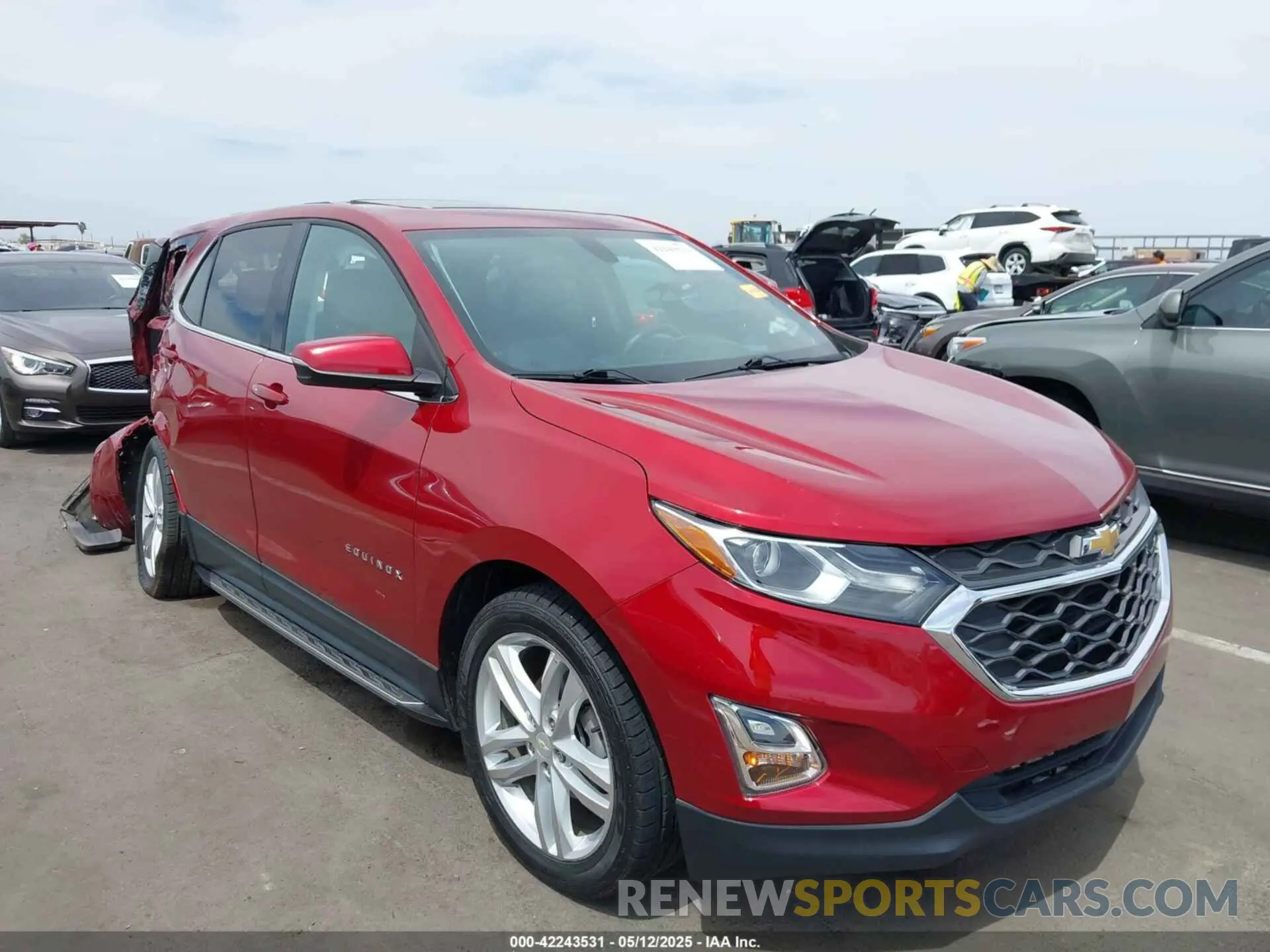 1 Фотография поврежденного автомобиля 2GNAXKEV3K6191740 CHEVROLET EQUINOX 2019