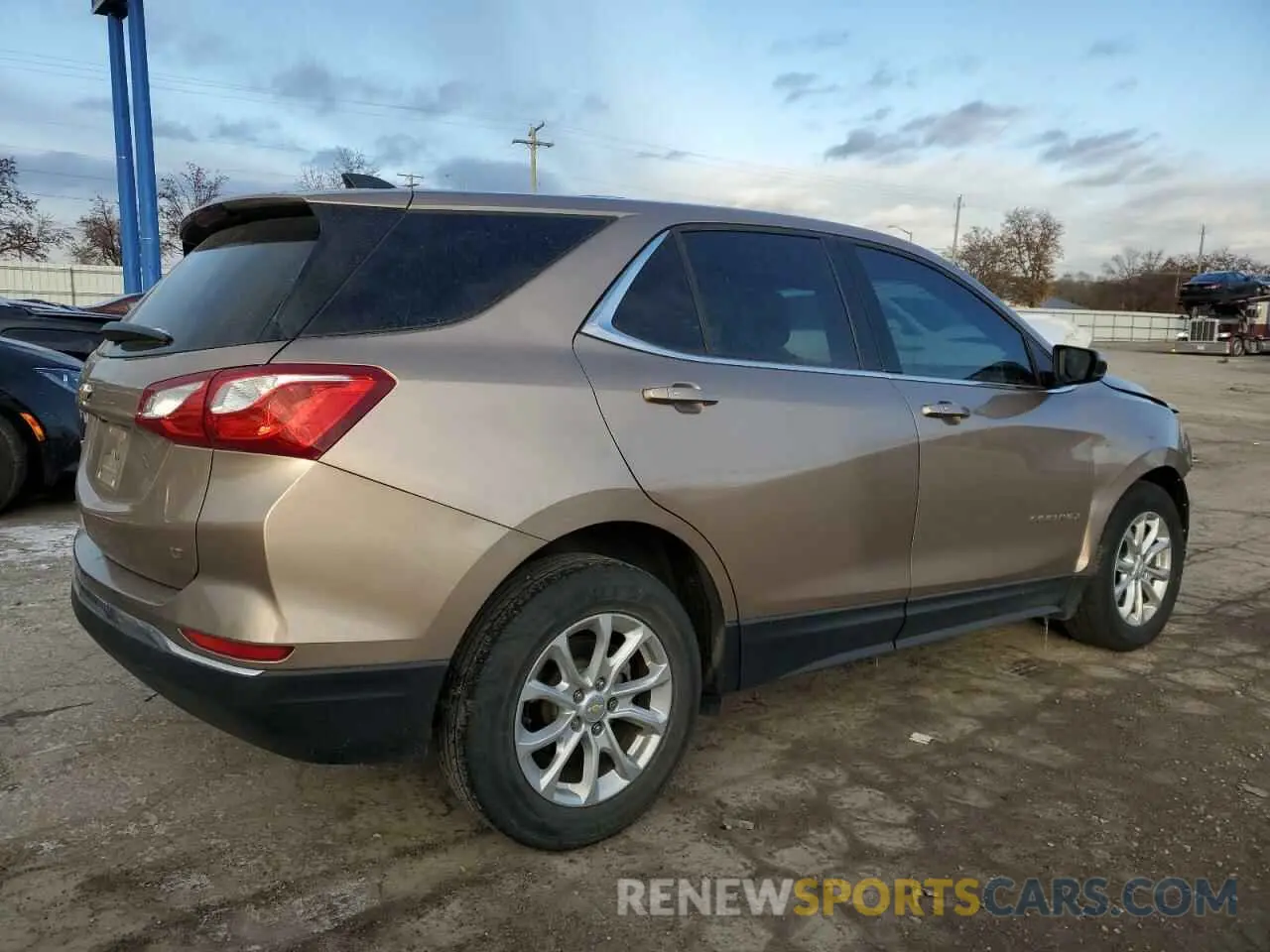 3 Photograph of a damaged car 2GNAXKEV5K6110575 CHEVROLET EQUINOX 2019