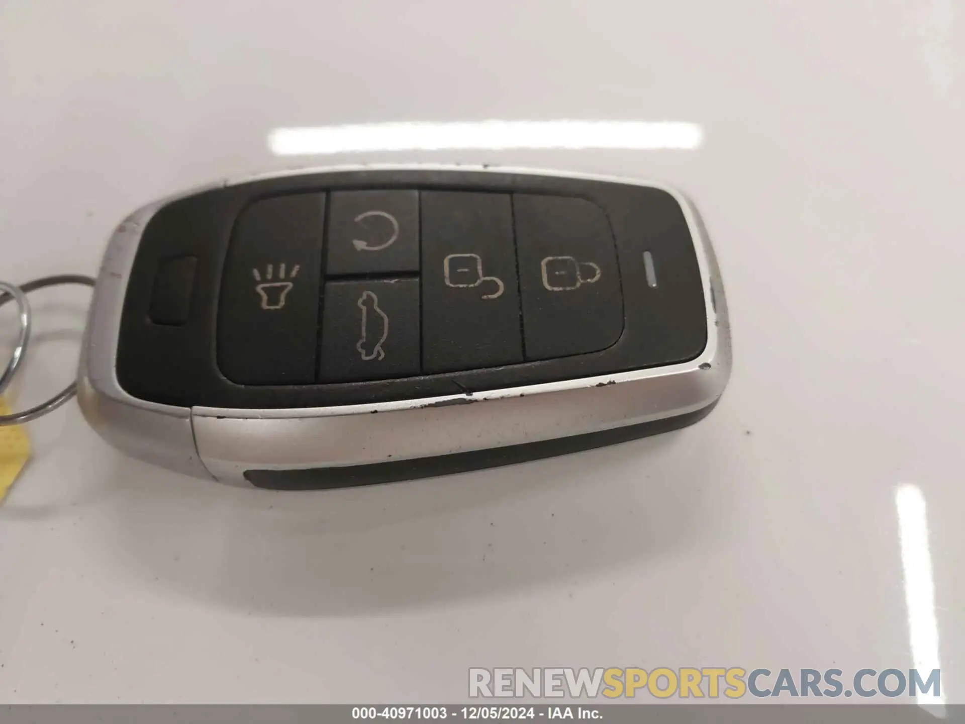 11 Фотография поврежденного автомобиля 2GNAXKEV5K6160246 CHEVROLET EQUINOX 2019