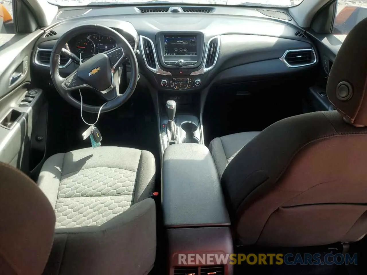 8 Фотография поврежденного автомобиля 2GNAXKEV5K6221594 CHEVROLET EQUINOX 2019