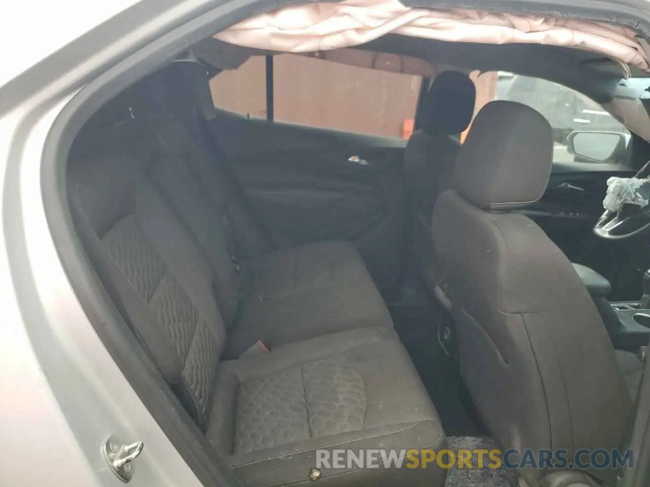 11 Photograph of a damaged car 2GNAXKEV5K6248651 CHEVROLET EQUINOX 2019