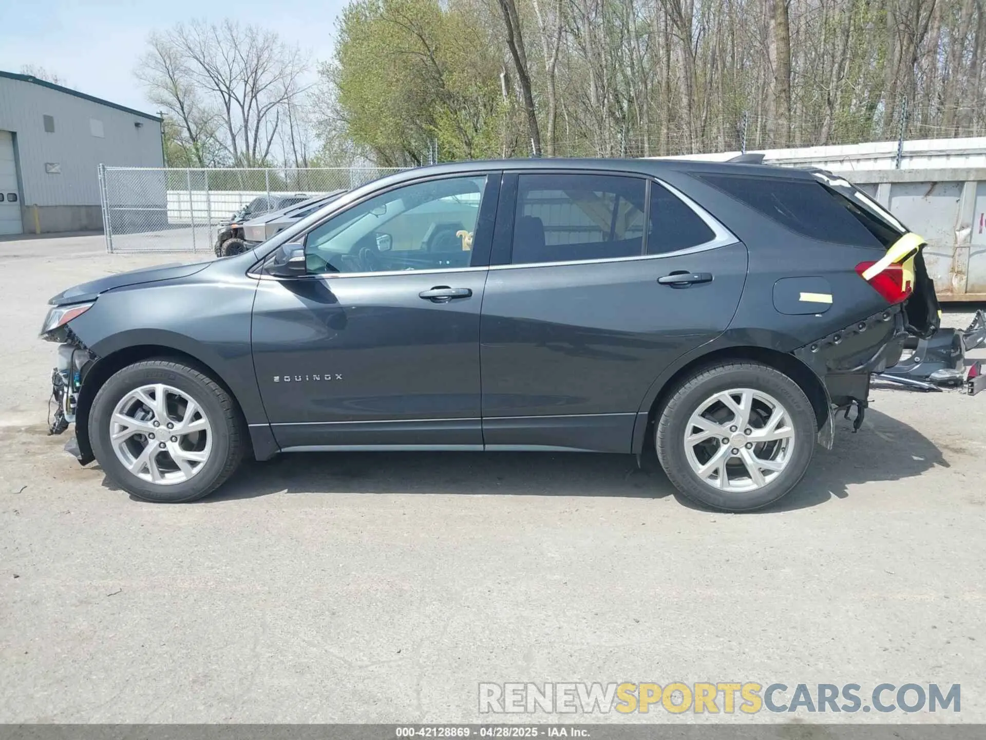 15 Photograph of a damaged car 2GNAXKEV5K6248763 CHEVROLET EQUINOX 2019