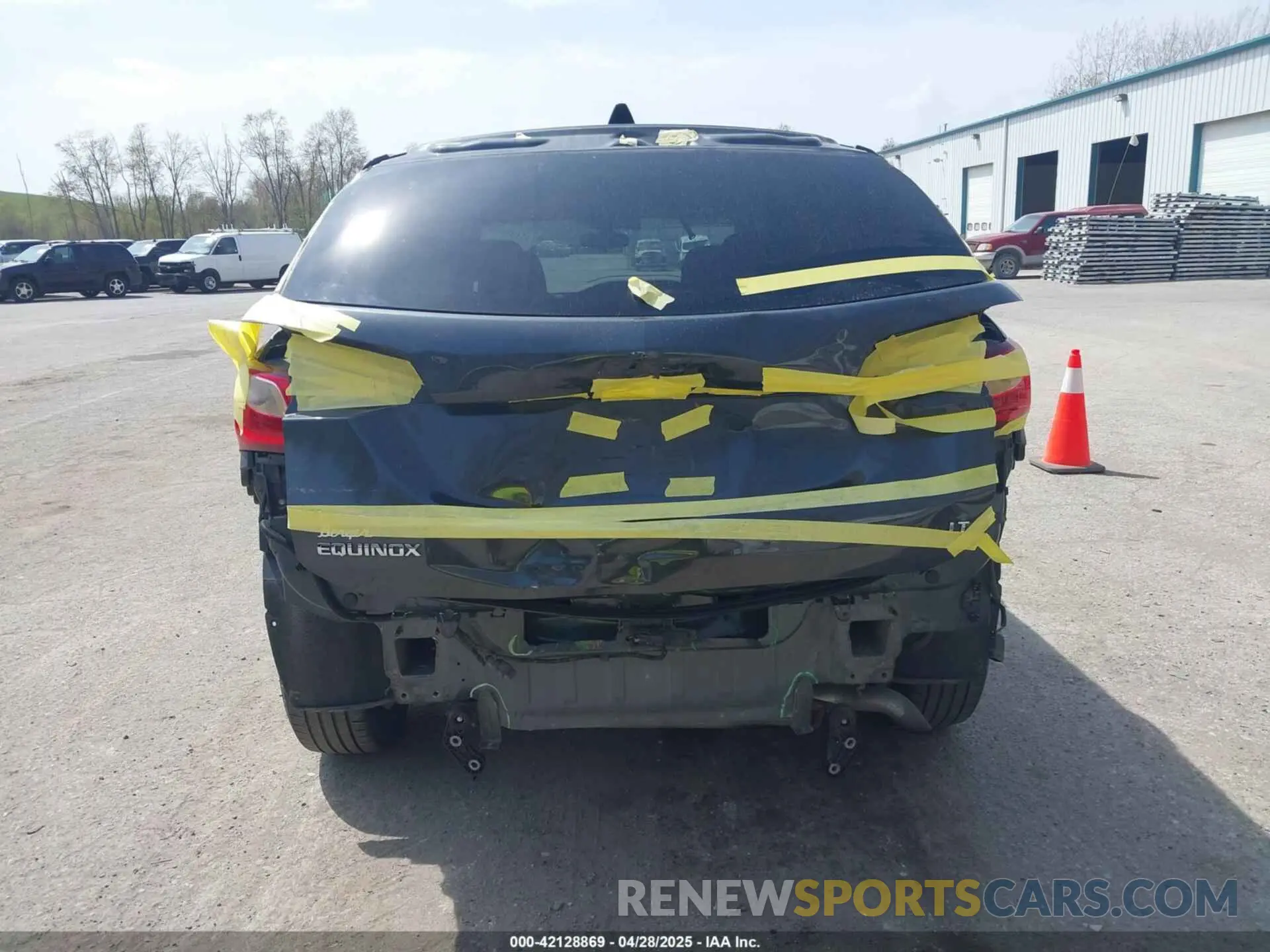 17 Photograph of a damaged car 2GNAXKEV5K6248763 CHEVROLET EQUINOX 2019