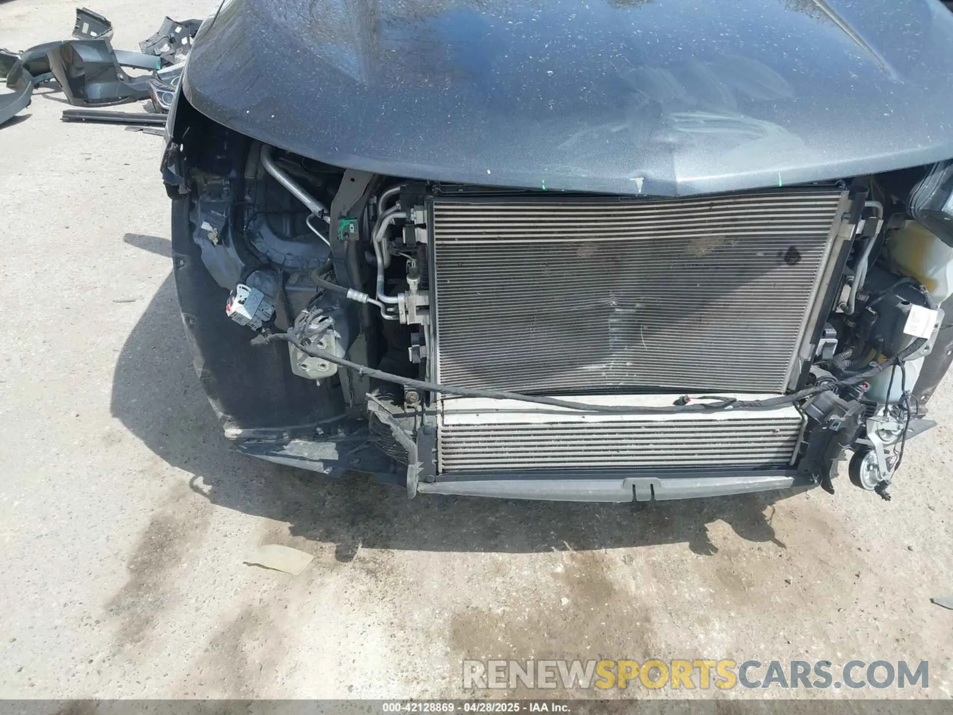 6 Photograph of a damaged car 2GNAXKEV5K6248763 CHEVROLET EQUINOX 2019