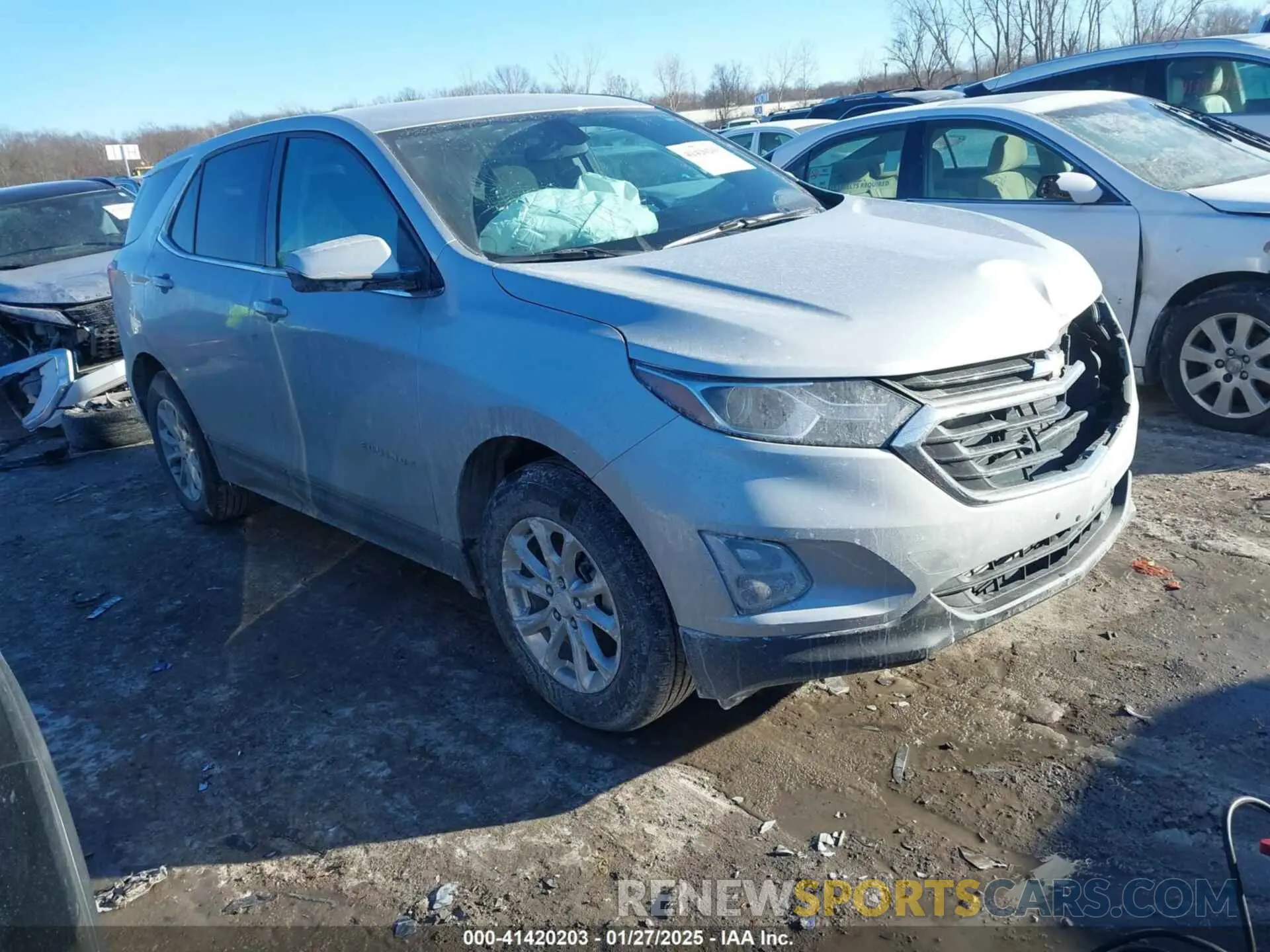 1 Photograph of a damaged car 2GNAXKEV6K6152026 CHEVROLET EQUINOX 2019