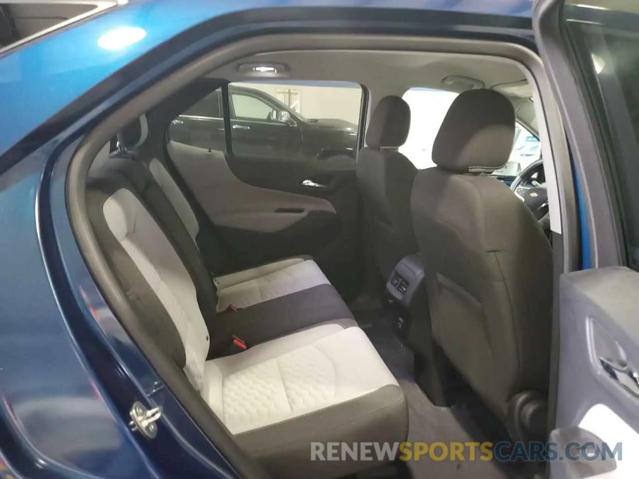 11 Фотография поврежденного автомобиля 2GNAXKEV6K6171269 CHEVROLET EQUINOX 2019