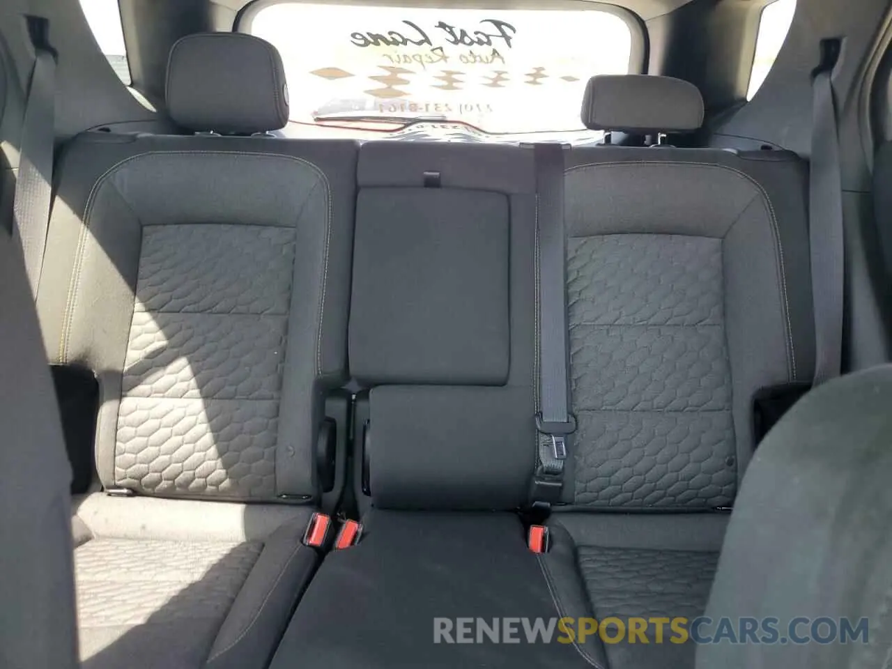 10 Фотография поврежденного автомобиля 2GNAXKEV6K6207588 CHEVROLET EQUINOX 2019