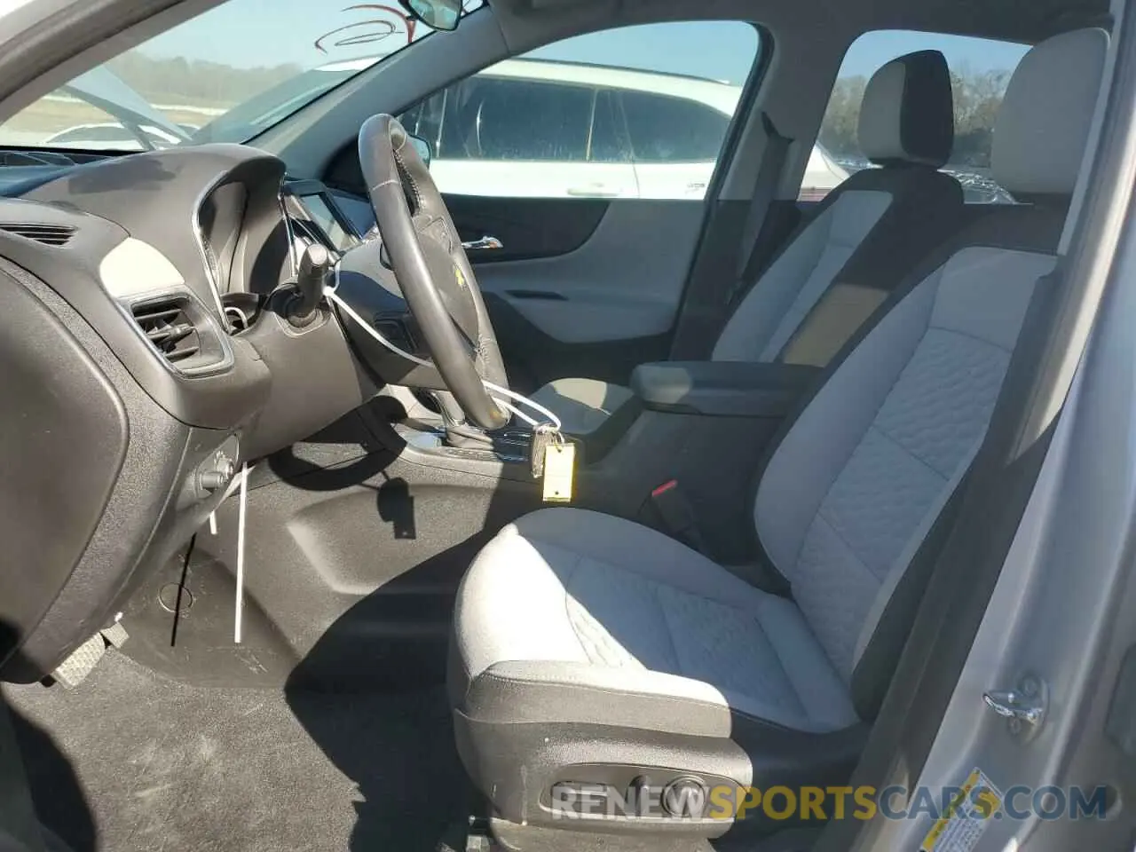 7 Фотография поврежденного автомобиля 2GNAXKEV6K6269833 CHEVROLET EQUINOX 2019