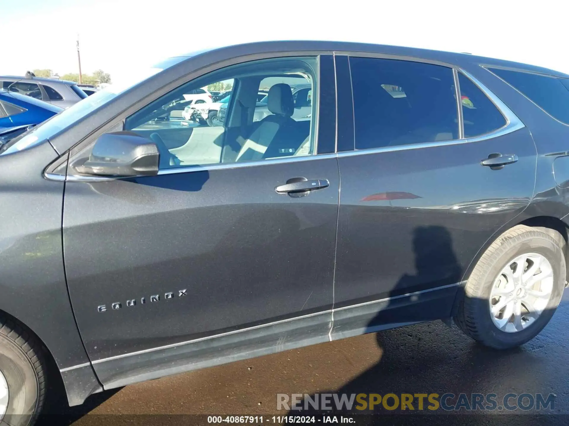 14 Photograph of a damaged car 2GNAXKEV7K6210595 CHEVROLET EQUINOX 2019