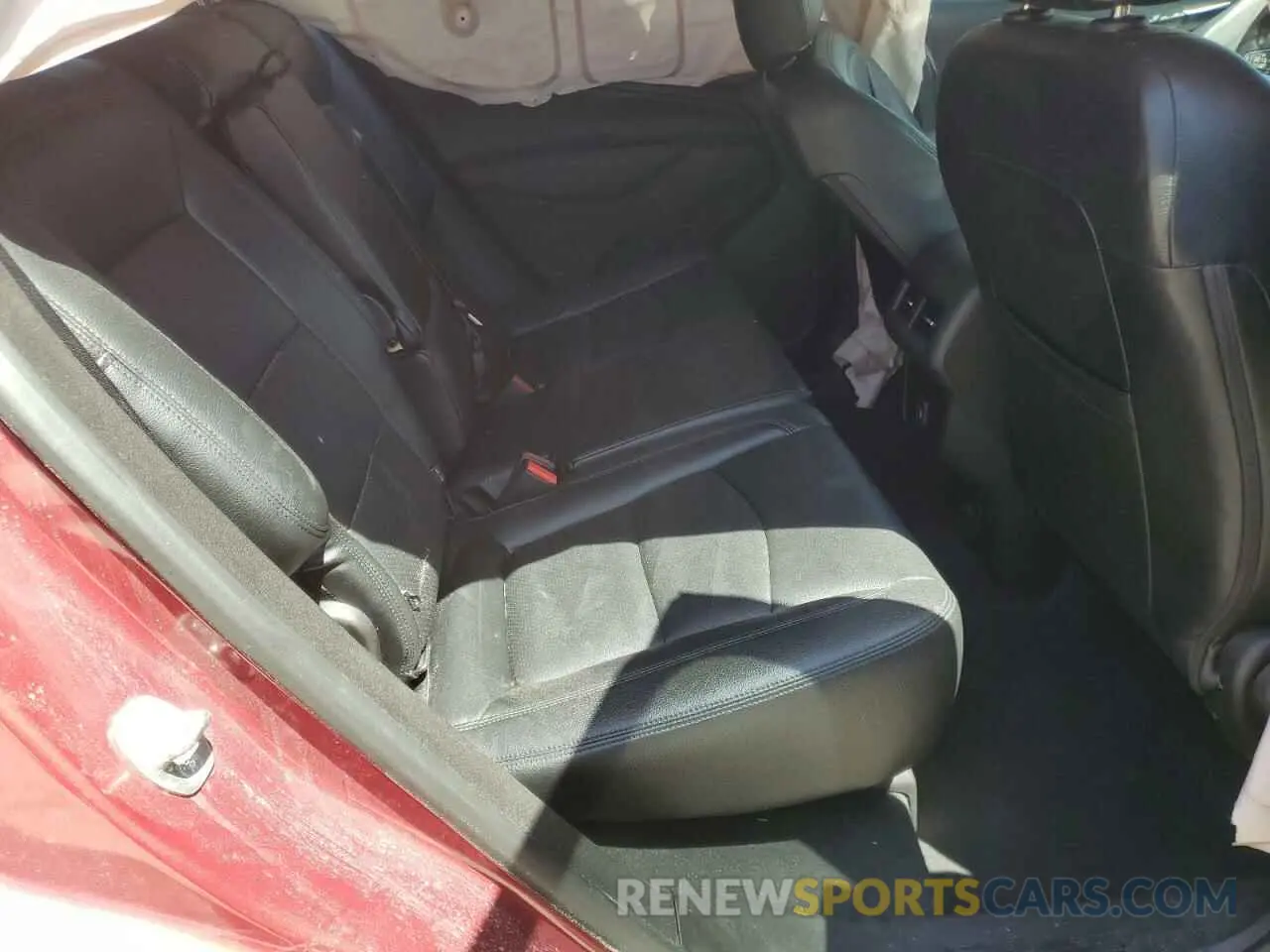 11 Photograph of a damaged car 2GNAXKEV9K6142722 CHEVROLET EQUINOX 2019